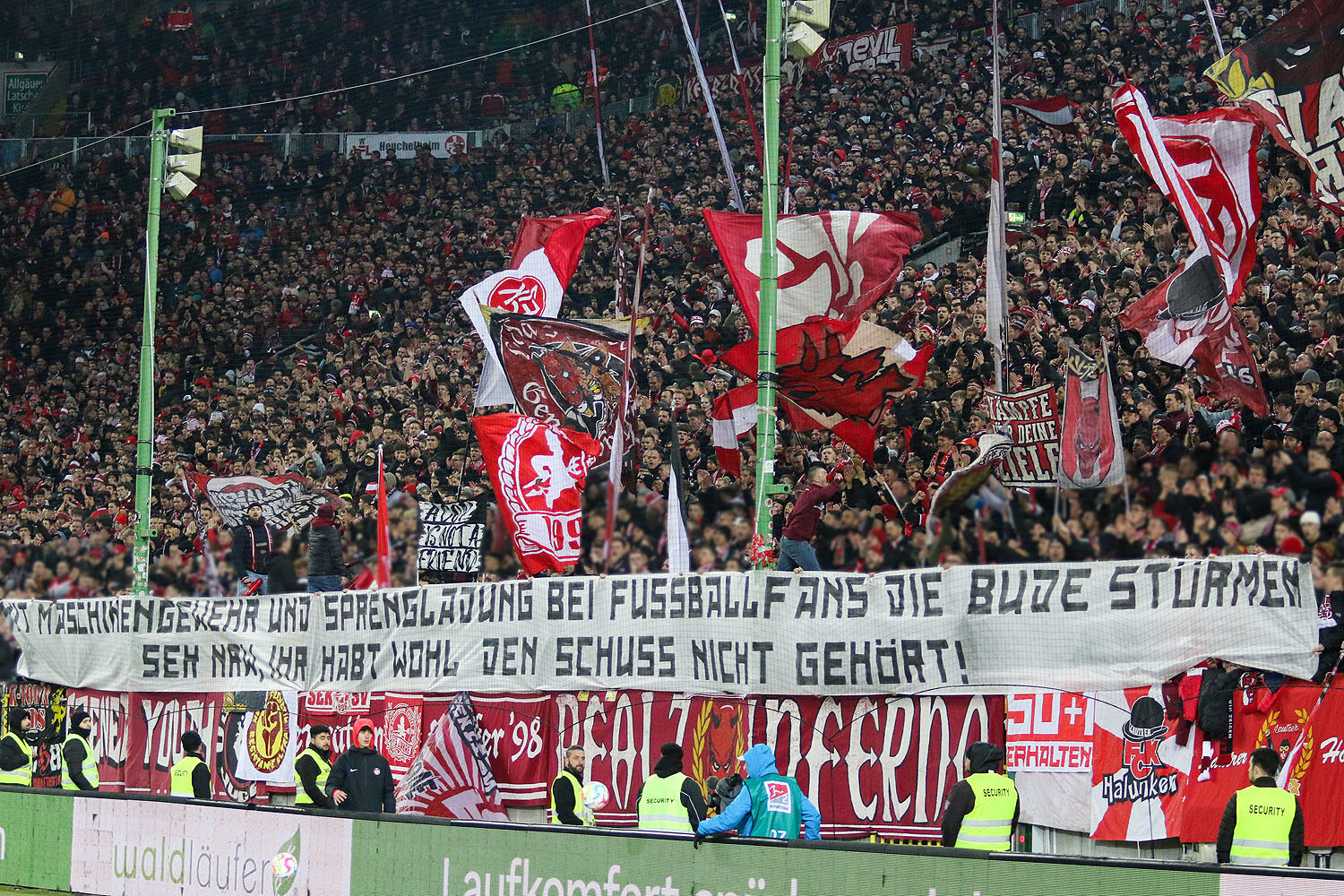 1. FC Kaiserslautern – SV Sandhausen 2-2 (9)