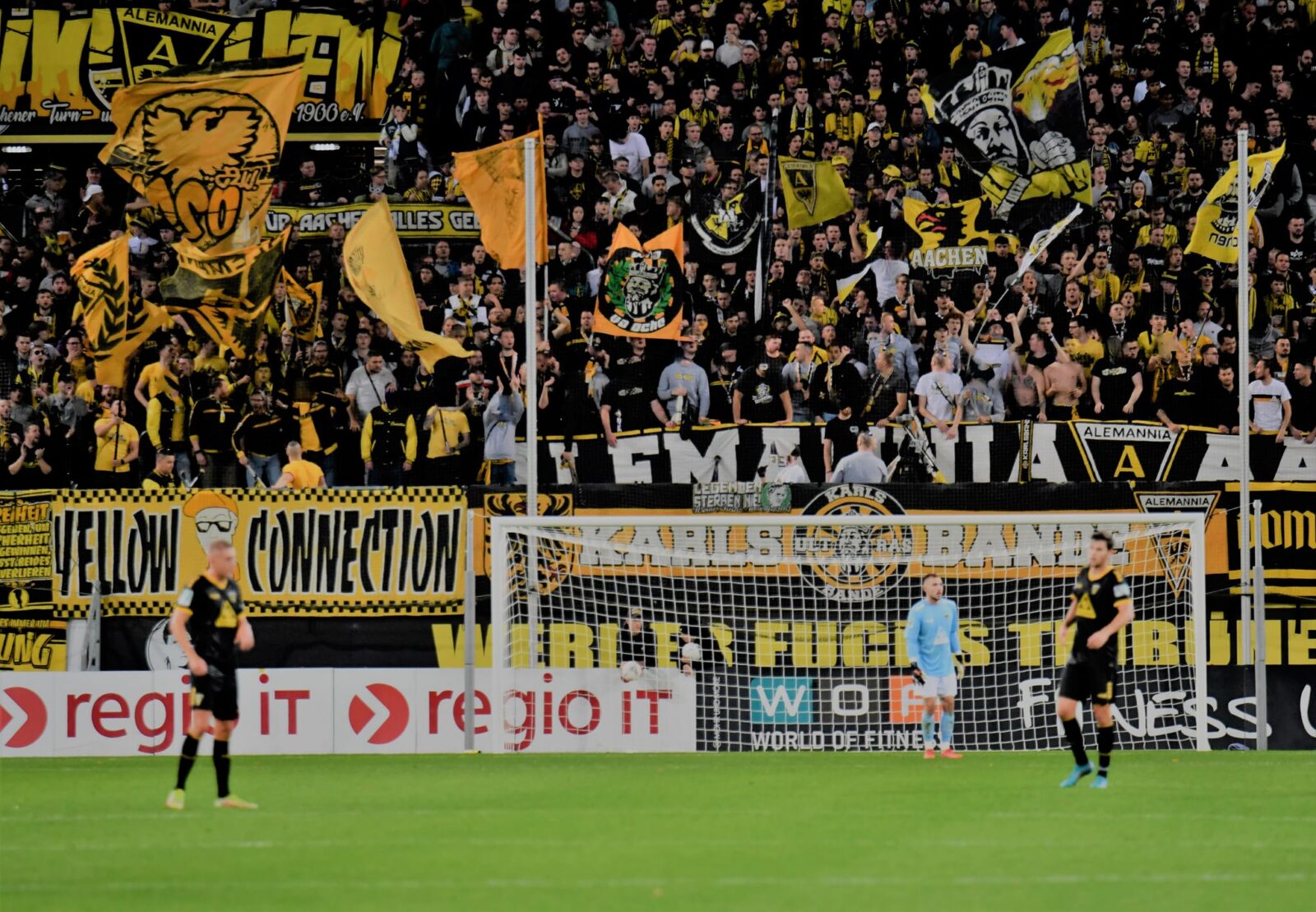 TSV Alemannia Aachen – 1. FC Köln II 3-1 (8)