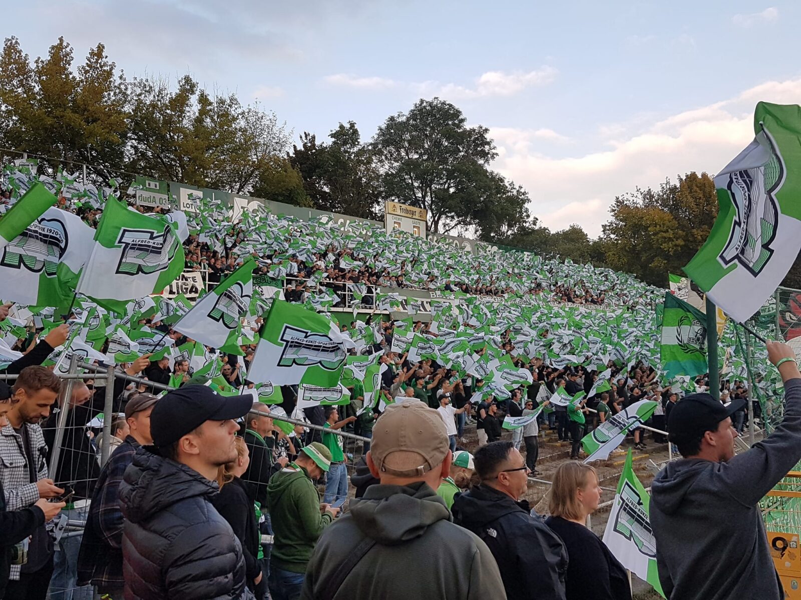 BSG Chemie Leipzig – 1. FC Lokomotive Leipzig 7-8 n.E. (15)