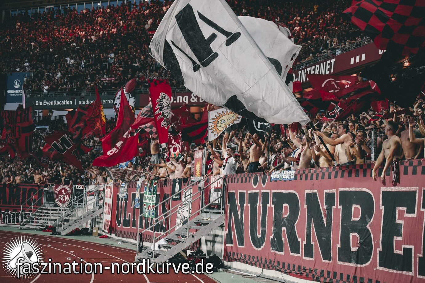 1. FC Nürnberg – SpVgg Fürth 1-1 (82)