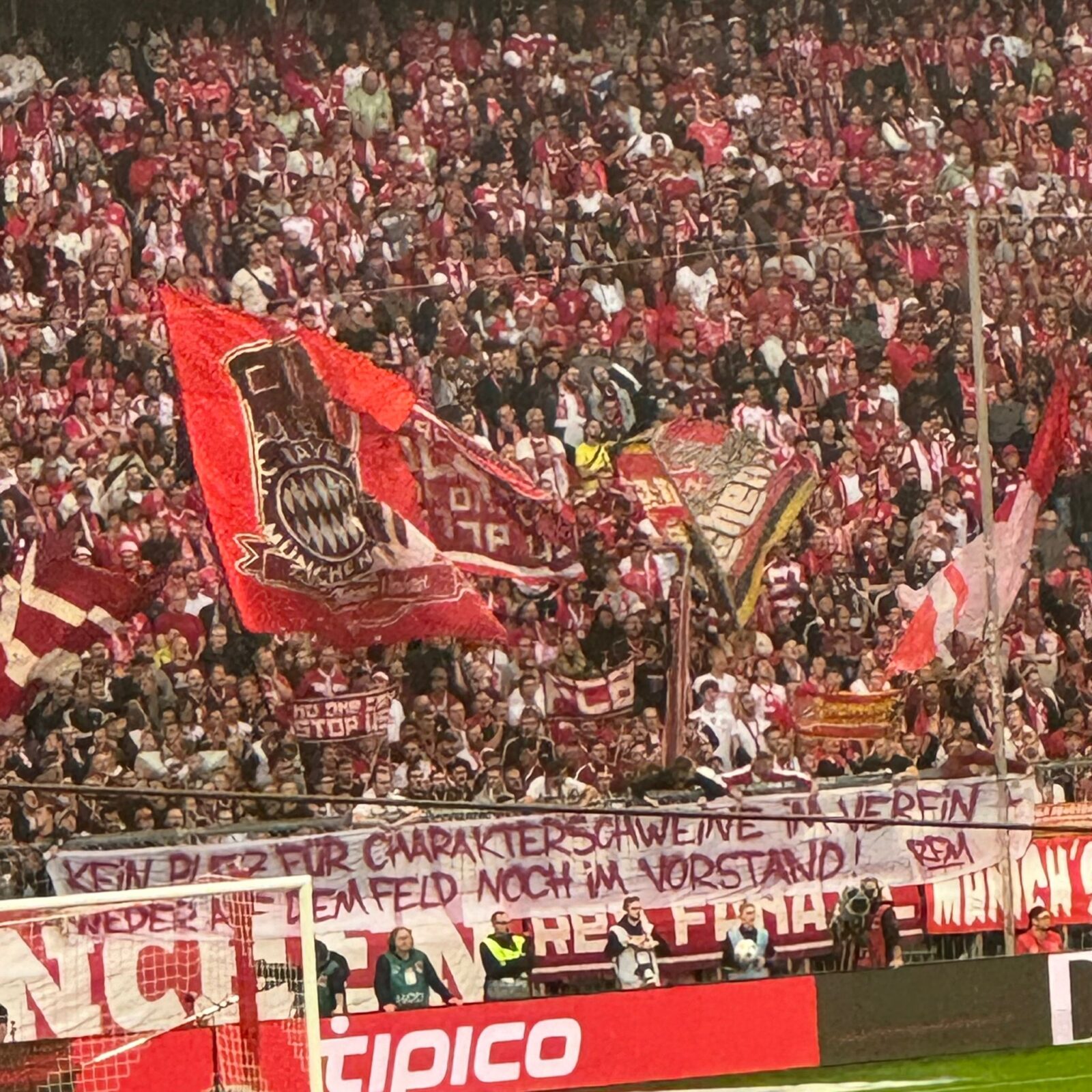 FC Bayern München – SC Freiburg 3-0 (8)