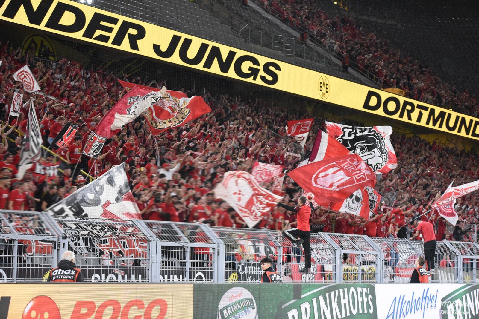 Borussia Dortmund II – Rot-Weiss Essen 1-2 (15)