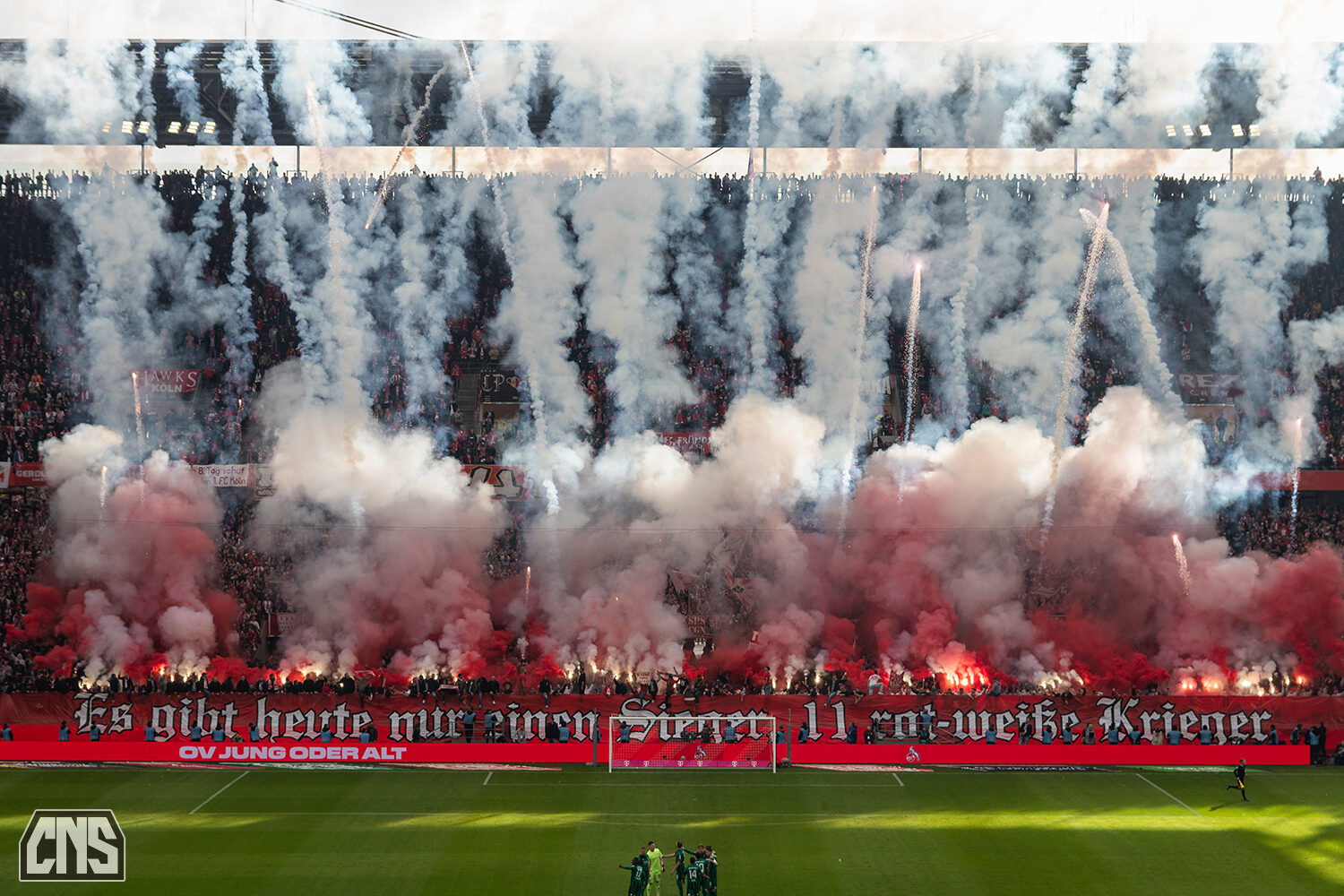 1. FC Köln – Borussia Mönchengladbach 3-1 (50)
