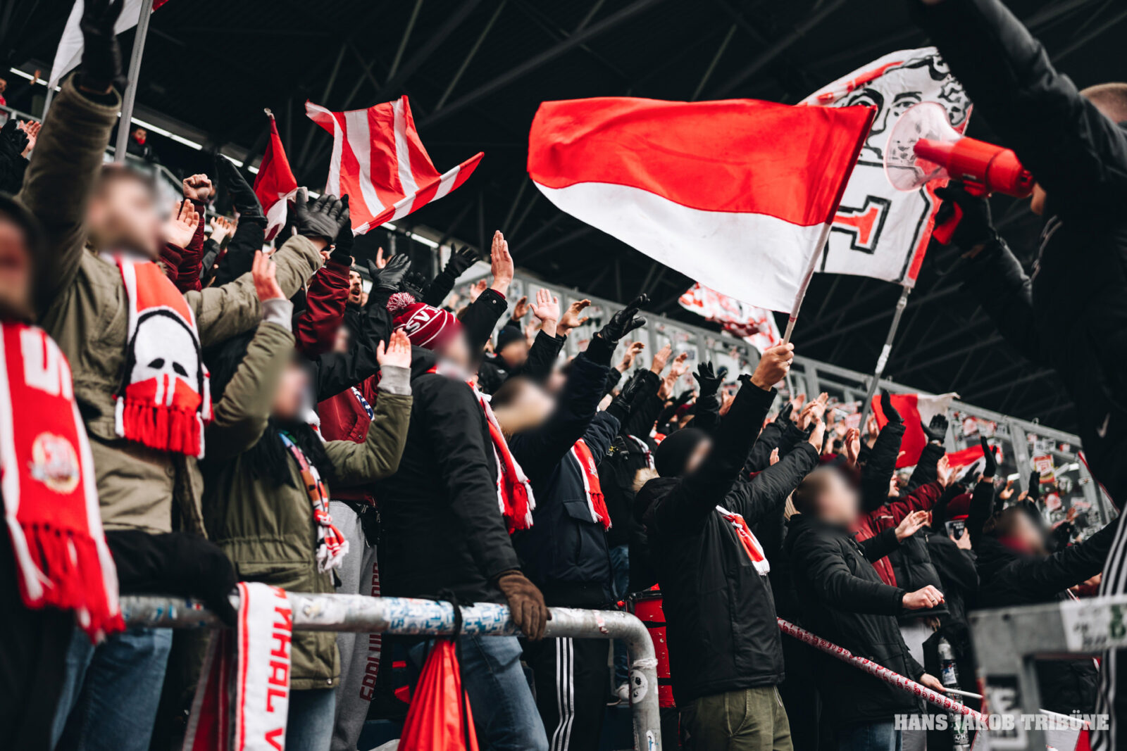 SV Darmstadt 98 – SSV Jahn Regensburg 2-0 (4)