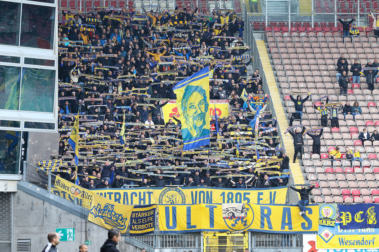 1. FC Kaiserslautern – Eintracht Braunschweig 1-1 (2)