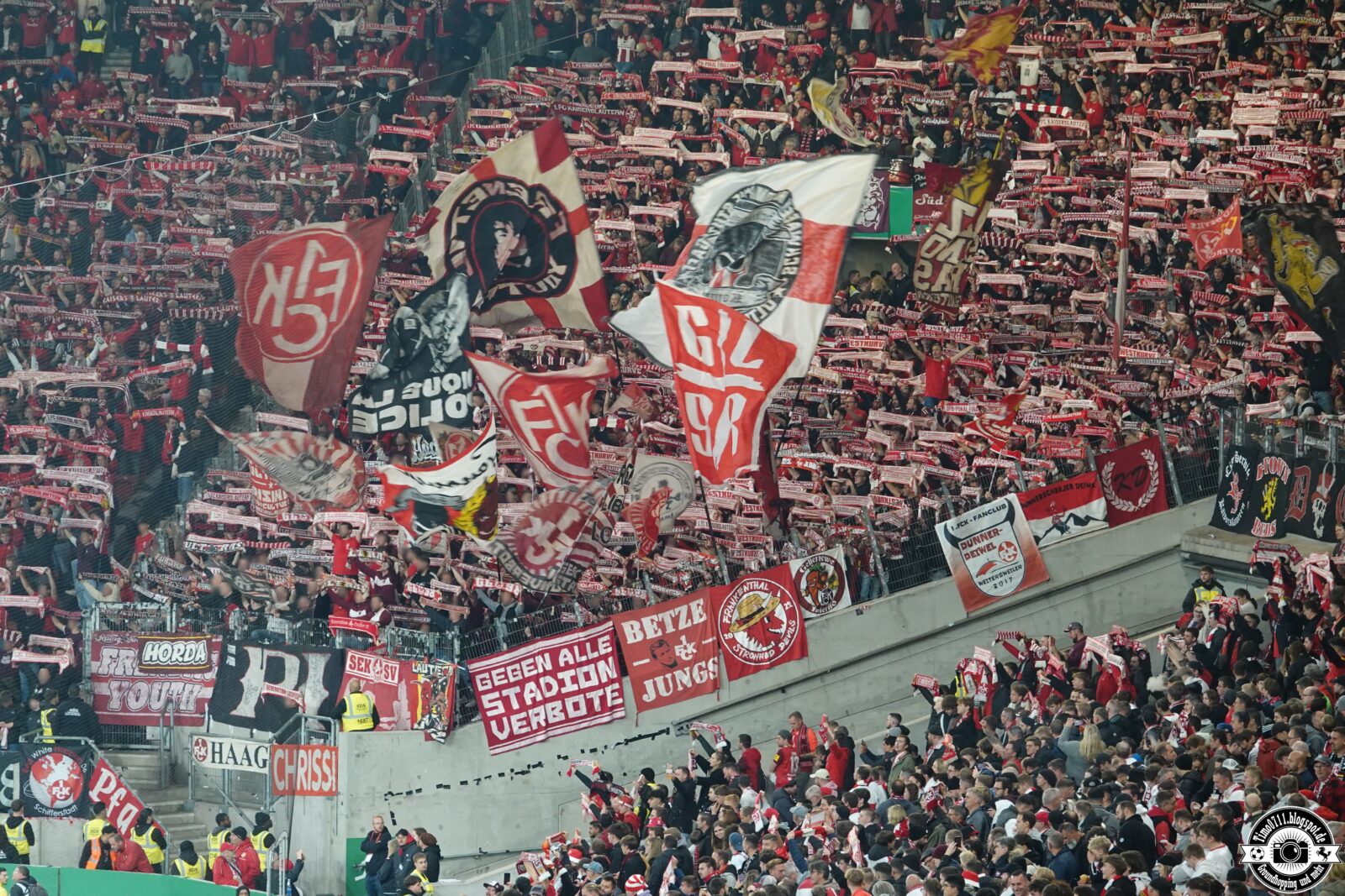 VfB Stuttgart – 1. FC Kaiserslautern 2-1 (14)