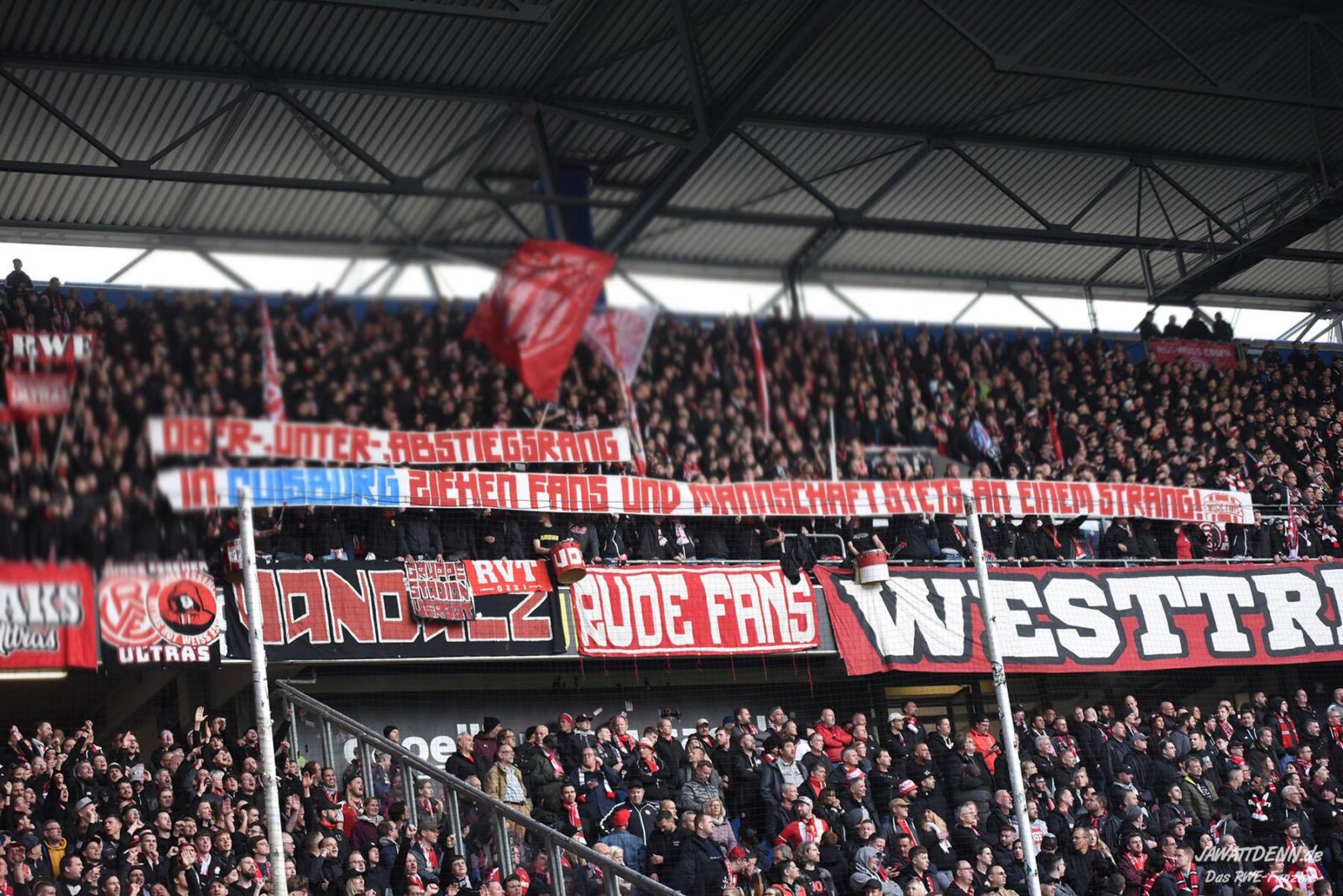 MSV Duisburg – Rot-Weiss Essen 1-2 (7)