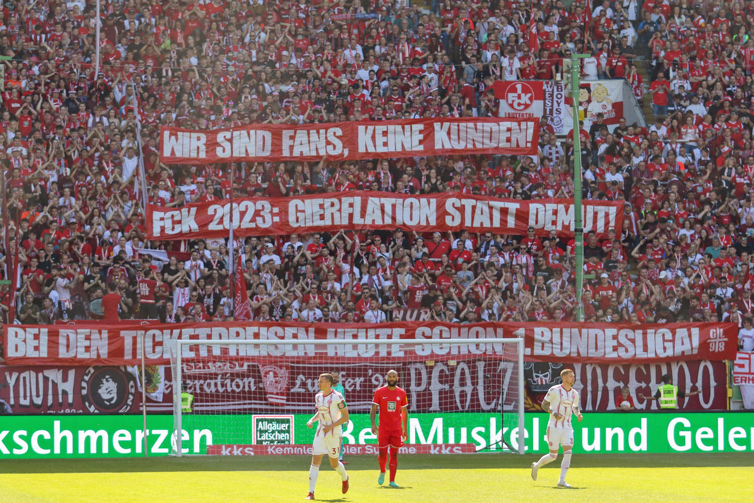 1. FC Kaiserslautern – Fortuna Düsseldorf 0-3 (22)