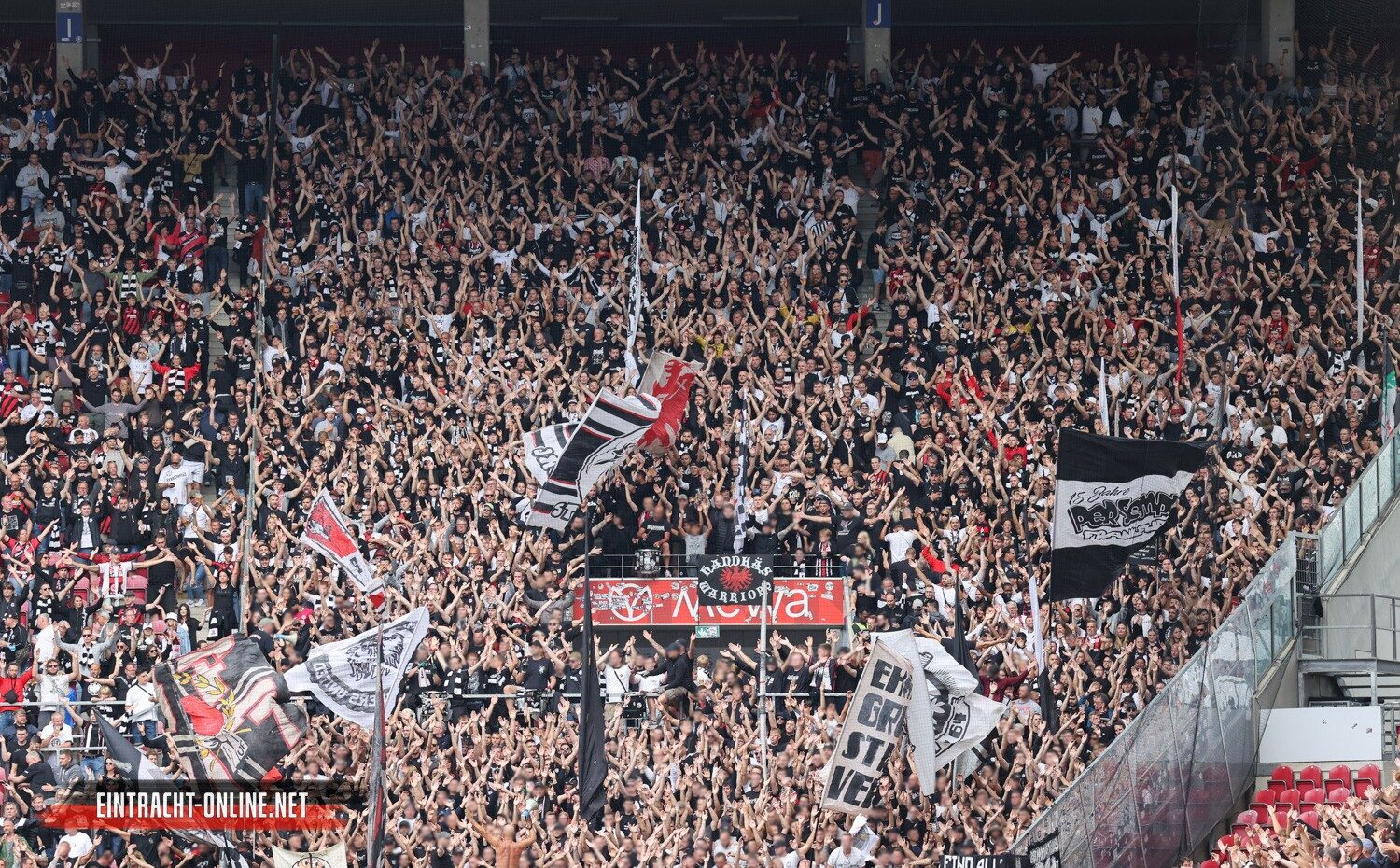 1. FSV Mainz 05 – Eintracht Frankfurt 1-1 (15)