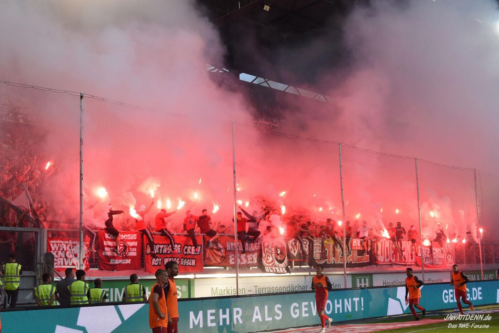 MSV Duisburg – Rot-Weiss Essen 2-2 (6)