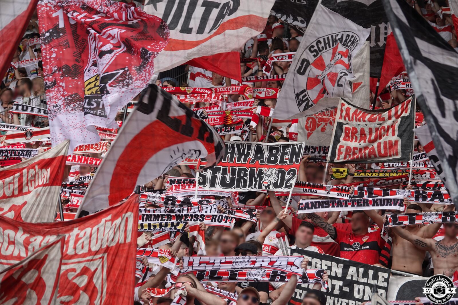1. FSV Mainz 05 – VfB Stuttgart 1-3 (23)