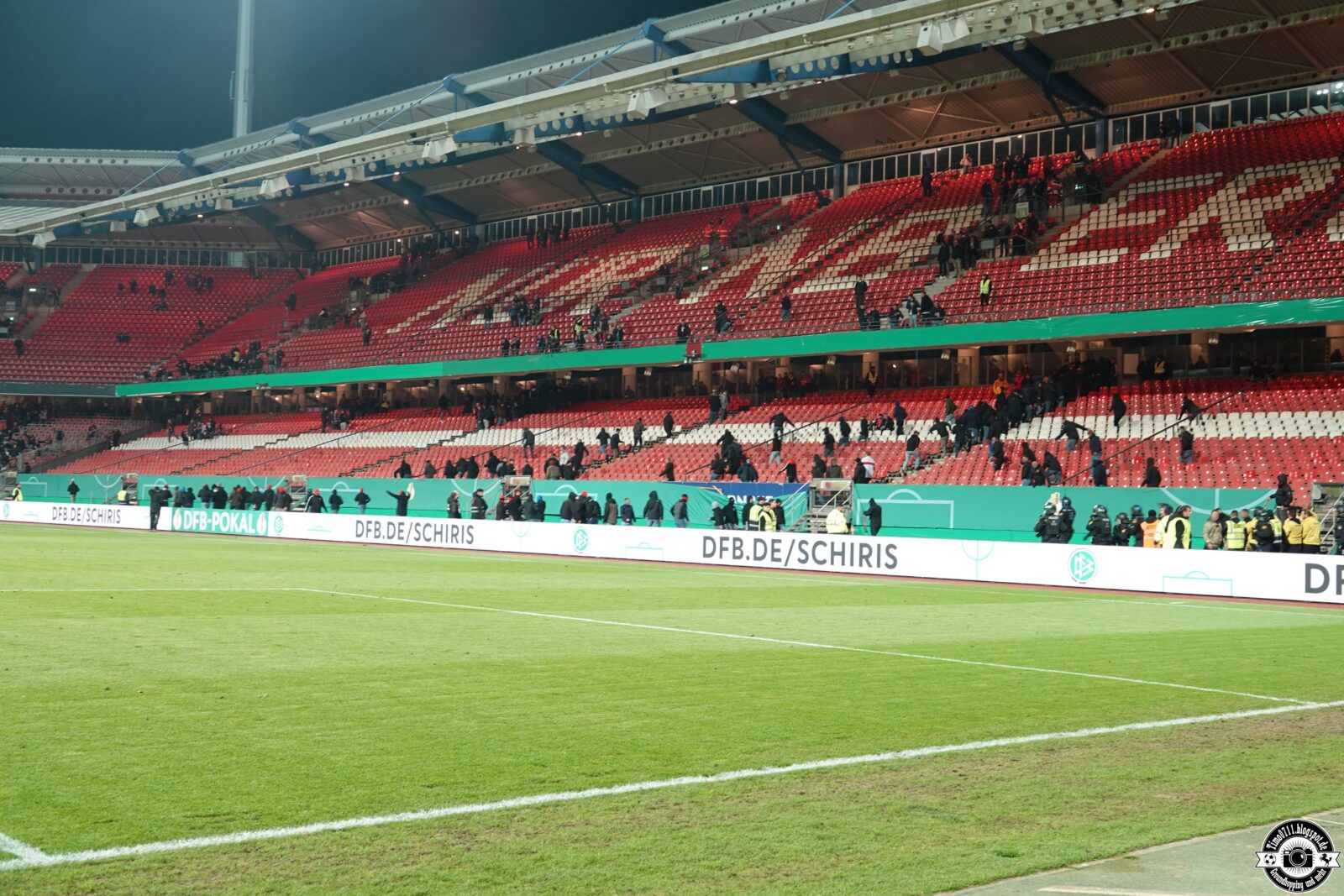 1. FC Nürnberg – VfB Stuttgart 0-1 (57)
