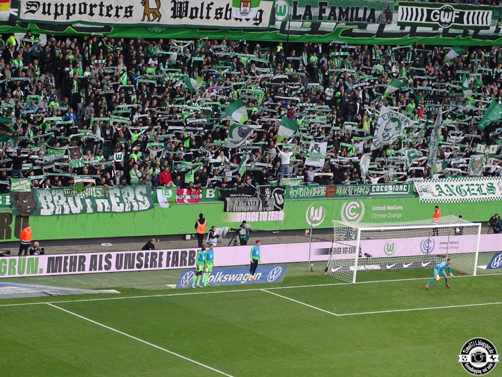 VfL Wolfsburg – VfB Stuttgart 3-2 (9)