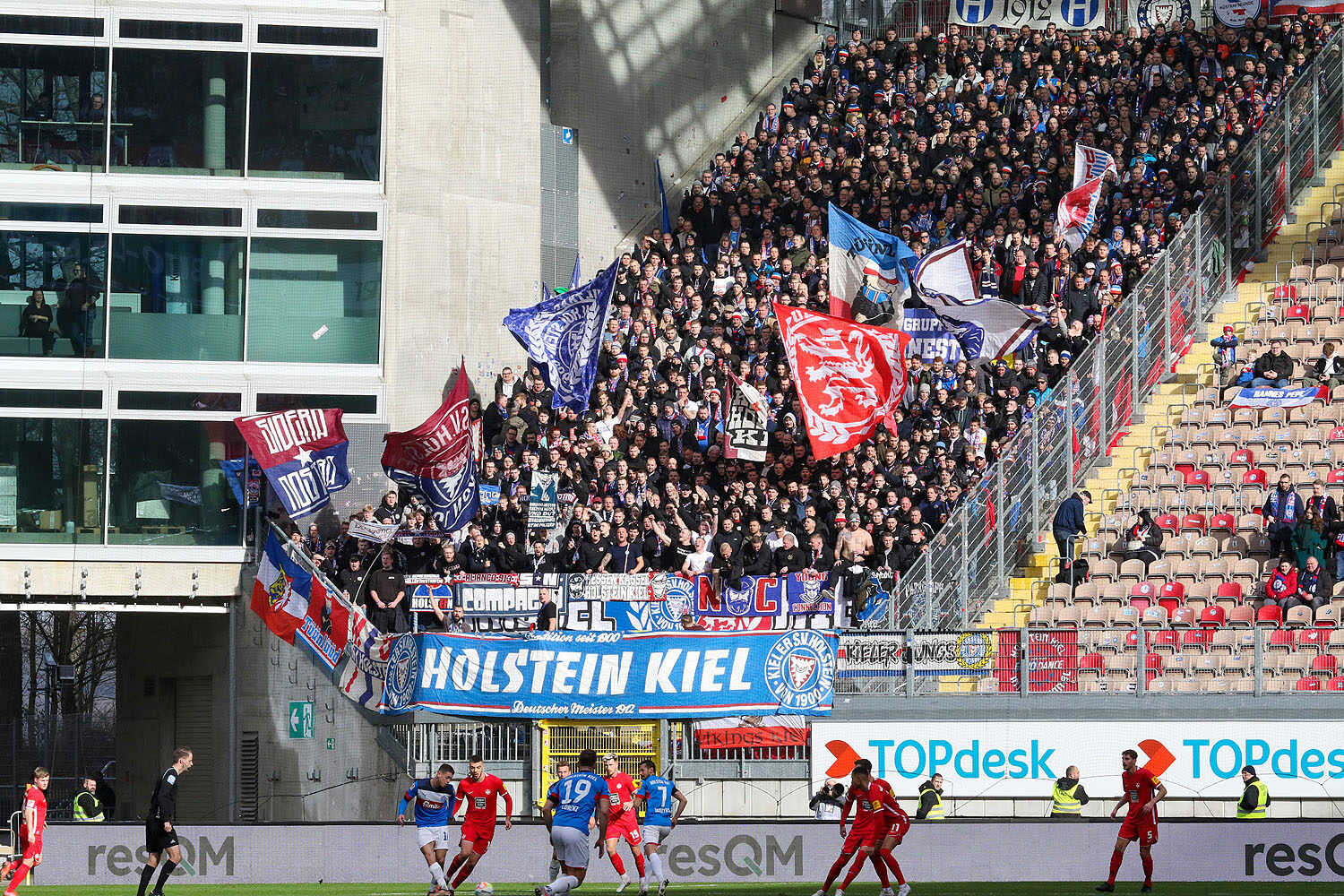 1. FC Kaiserslautern – Holstein Kiel 2-1 (5)