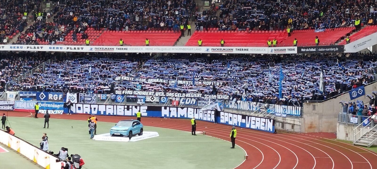 1. FC Nürnberg – Hamburger SV 0-2 (39)