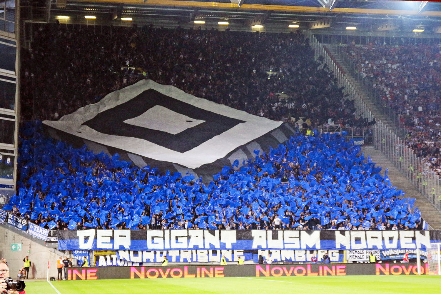 1. FC Kaiserslautern – Hamburger SV 2-2 (51)