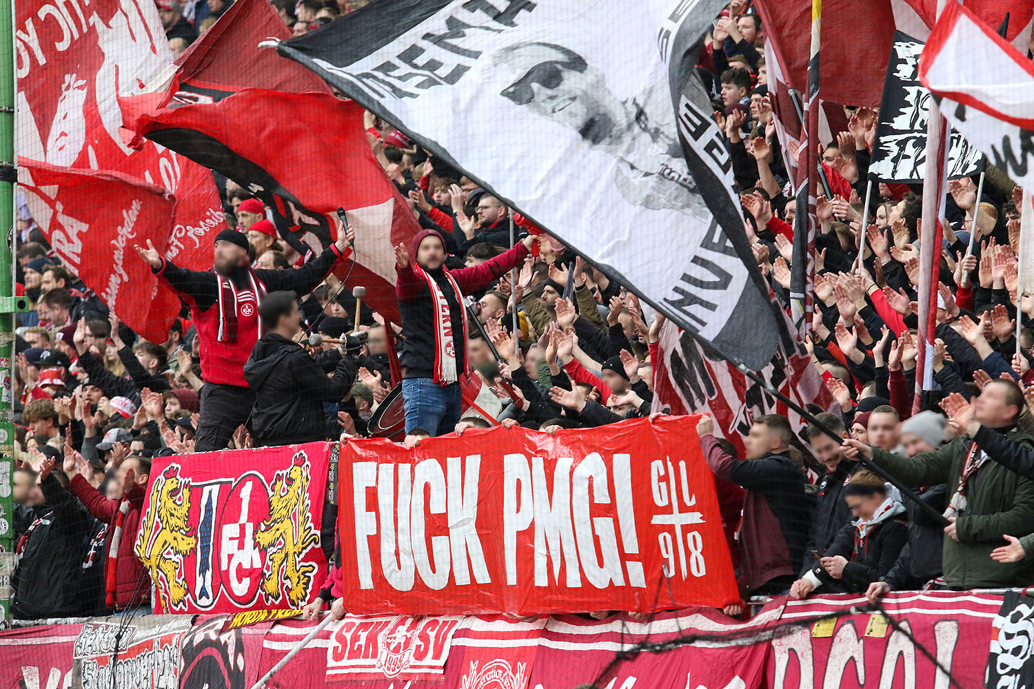 1. FC Kaiserslautern – Holstein Kiel 2-1 (10)
