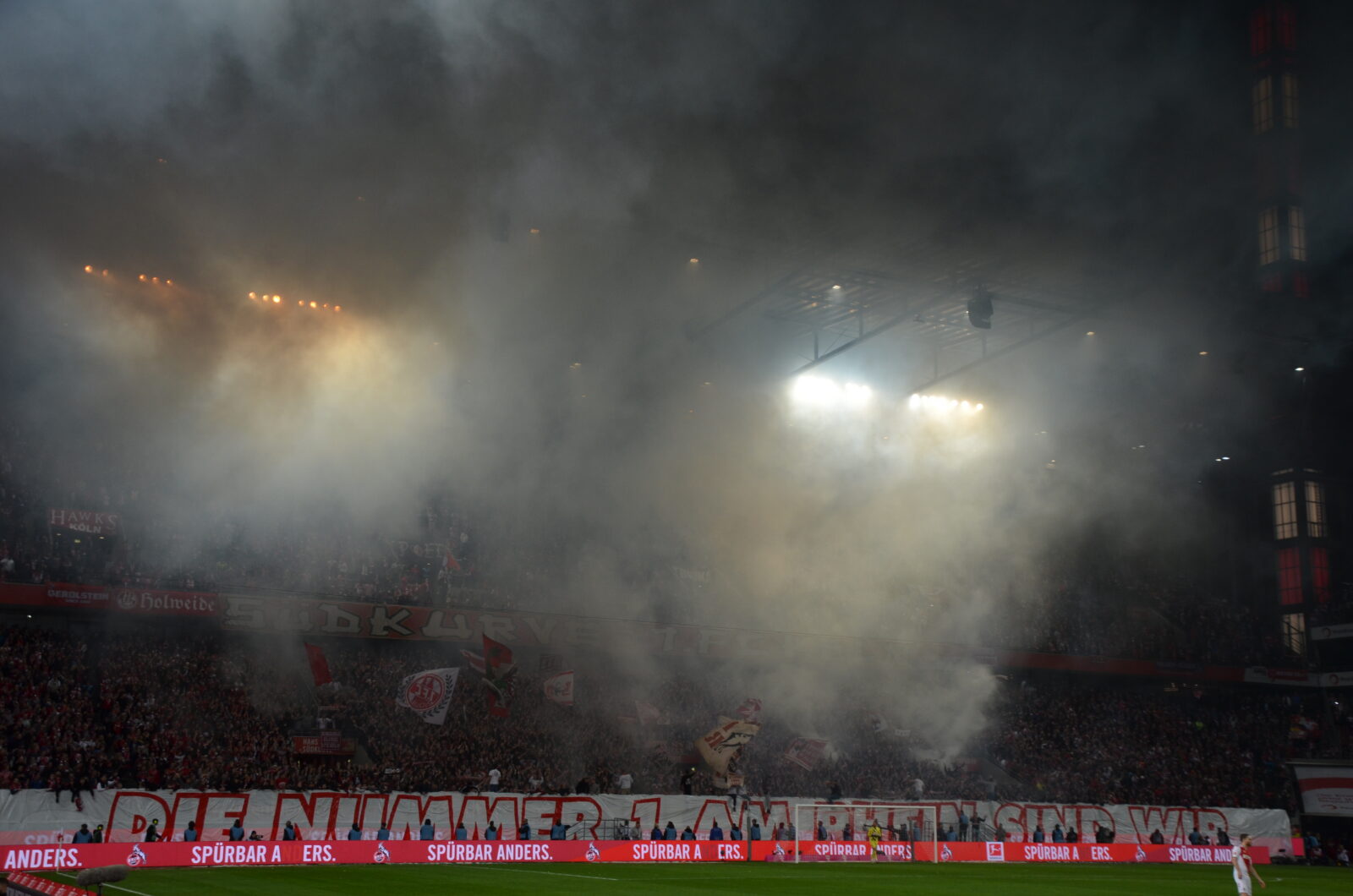 1. FC Köln – Bayer 04 Leverkusen 1-2 (18)