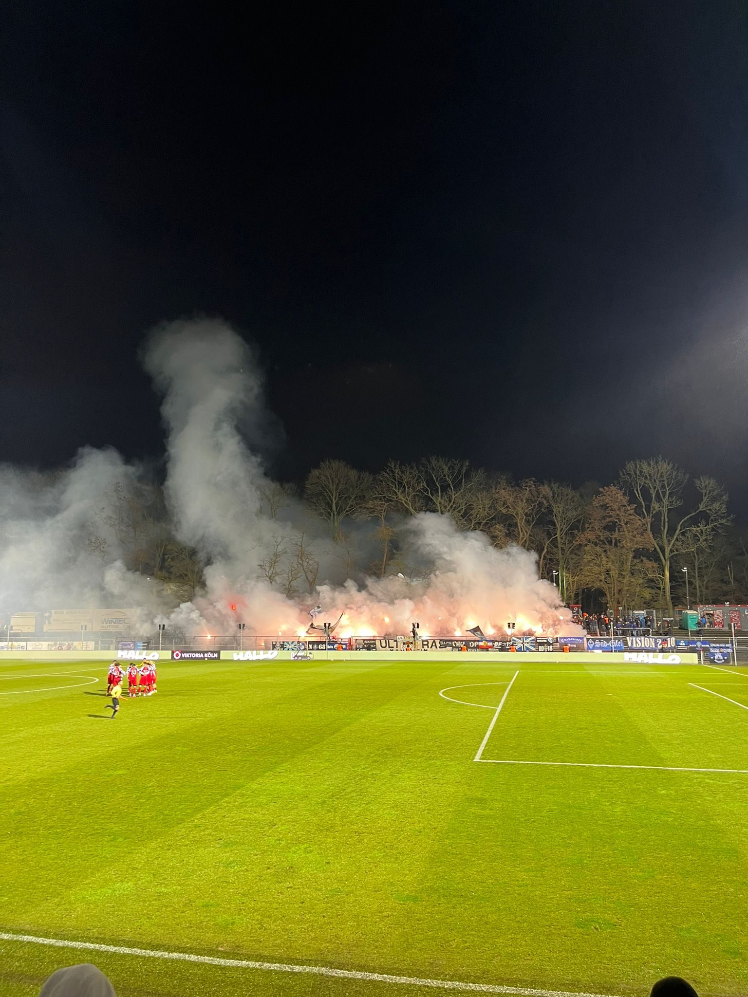 Viktoria Köln – SV Waldhof Mannheim 1-0 (3)