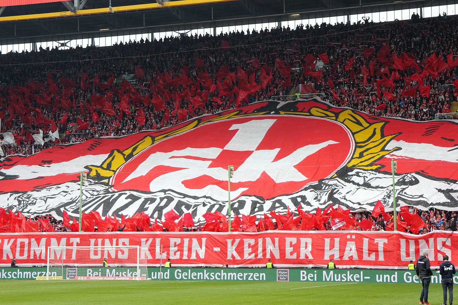 1. FC Kaiserslautern – Borussia Dortmund II 1-3 (11)