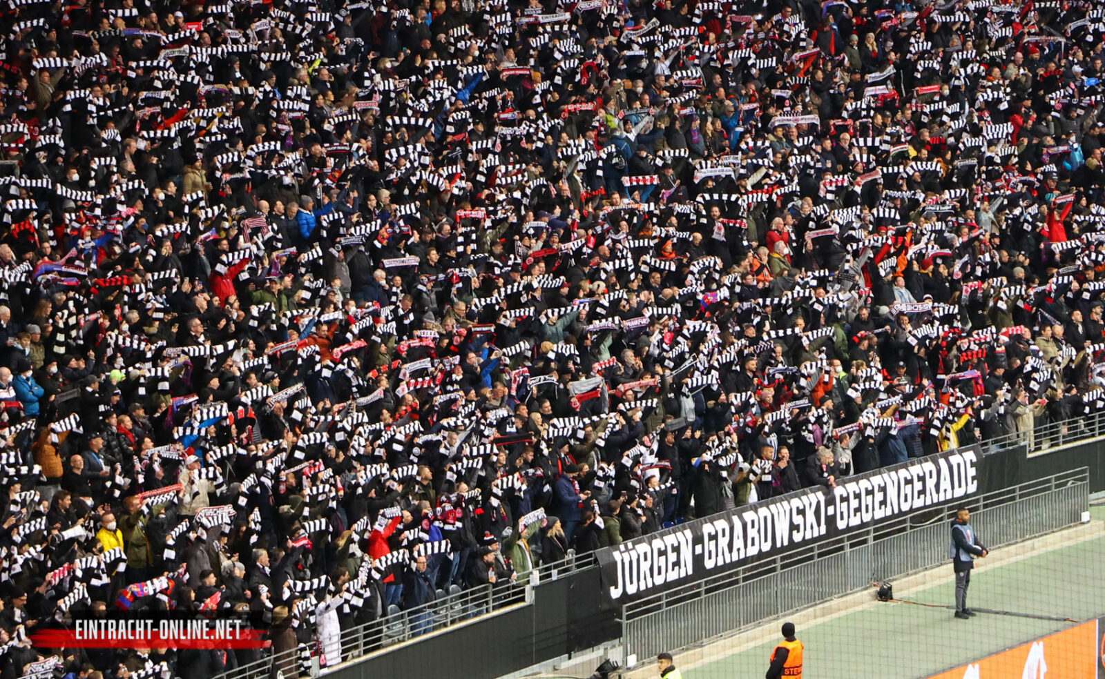 Eintracht Frankfurt – FC Barcelona (9)
