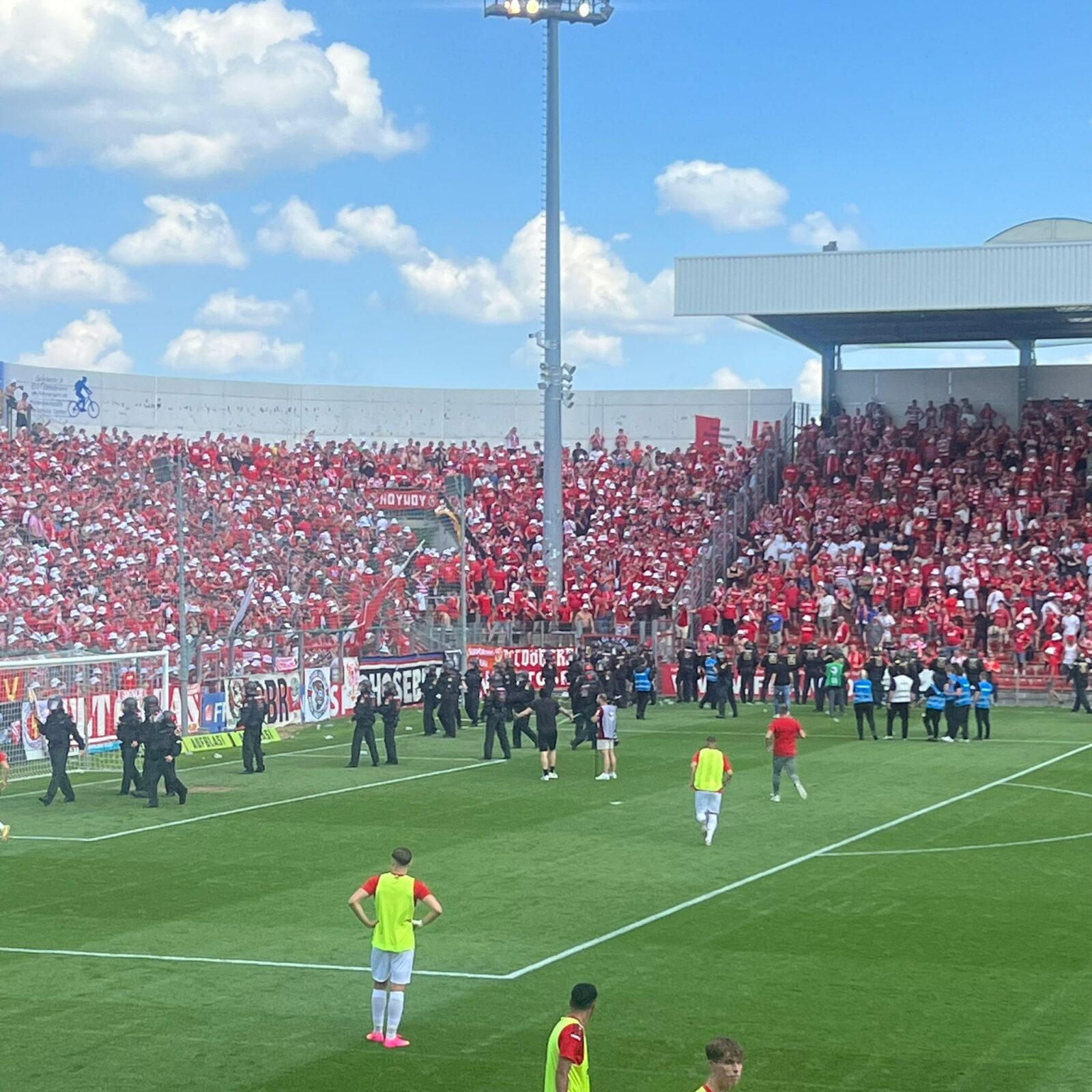 SpVgg Unterhaching – FC Energie Cottbus 2-0 (10)
