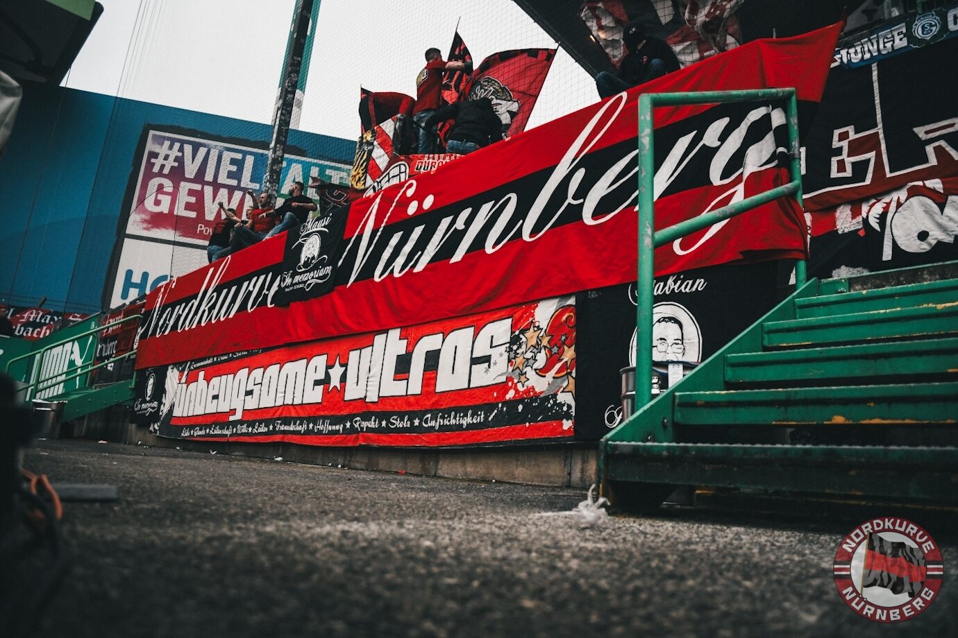 SpVgg Fürth – 1. FC Nürnberg 0-4 (29)