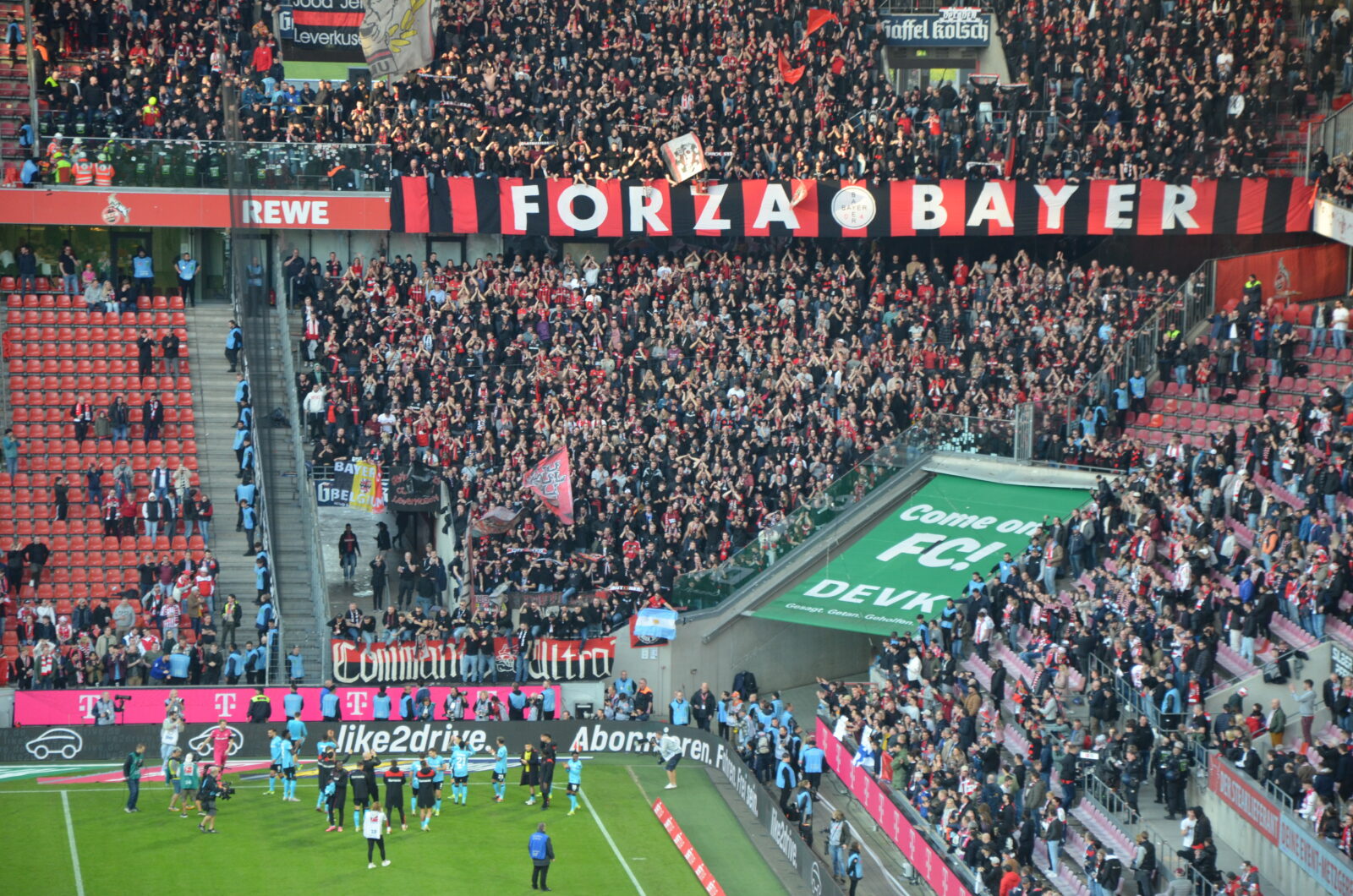 1. FC Köln – Bayer 04 Leverkusen 0-2 (3)