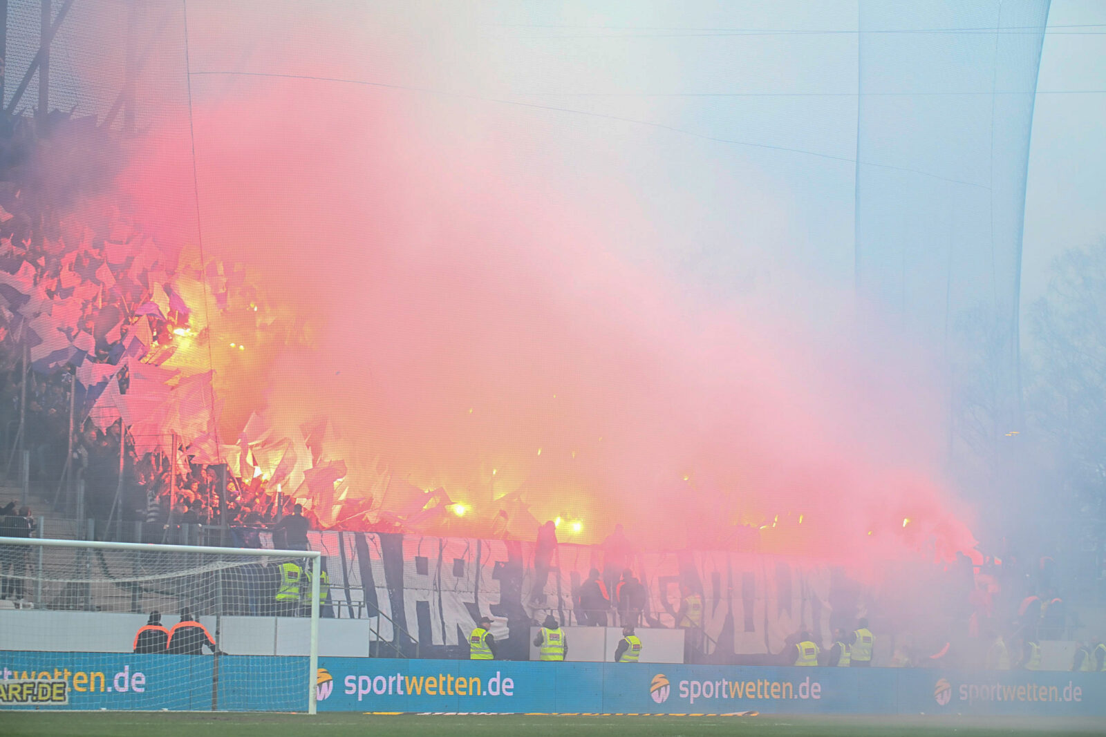 Rot-Weiss Essen – MSV Duisburg 1-1 (9)