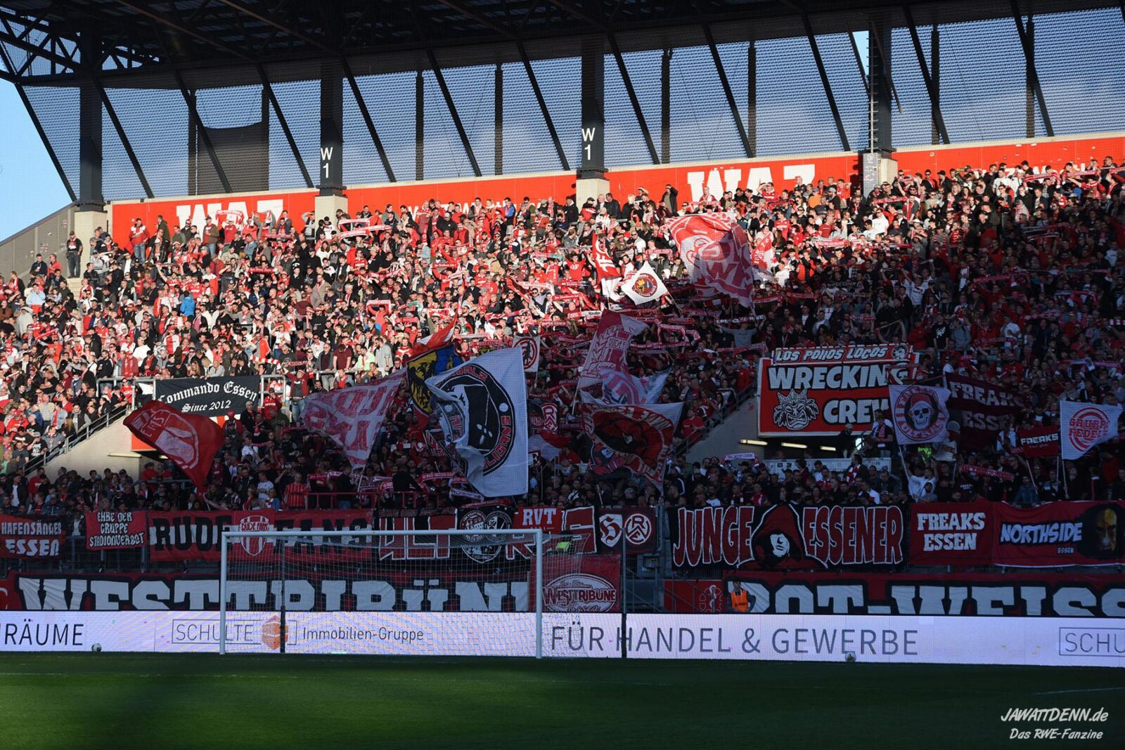 Rot-Weiss Essen – SV Lippstadt 08 4-0 (3)