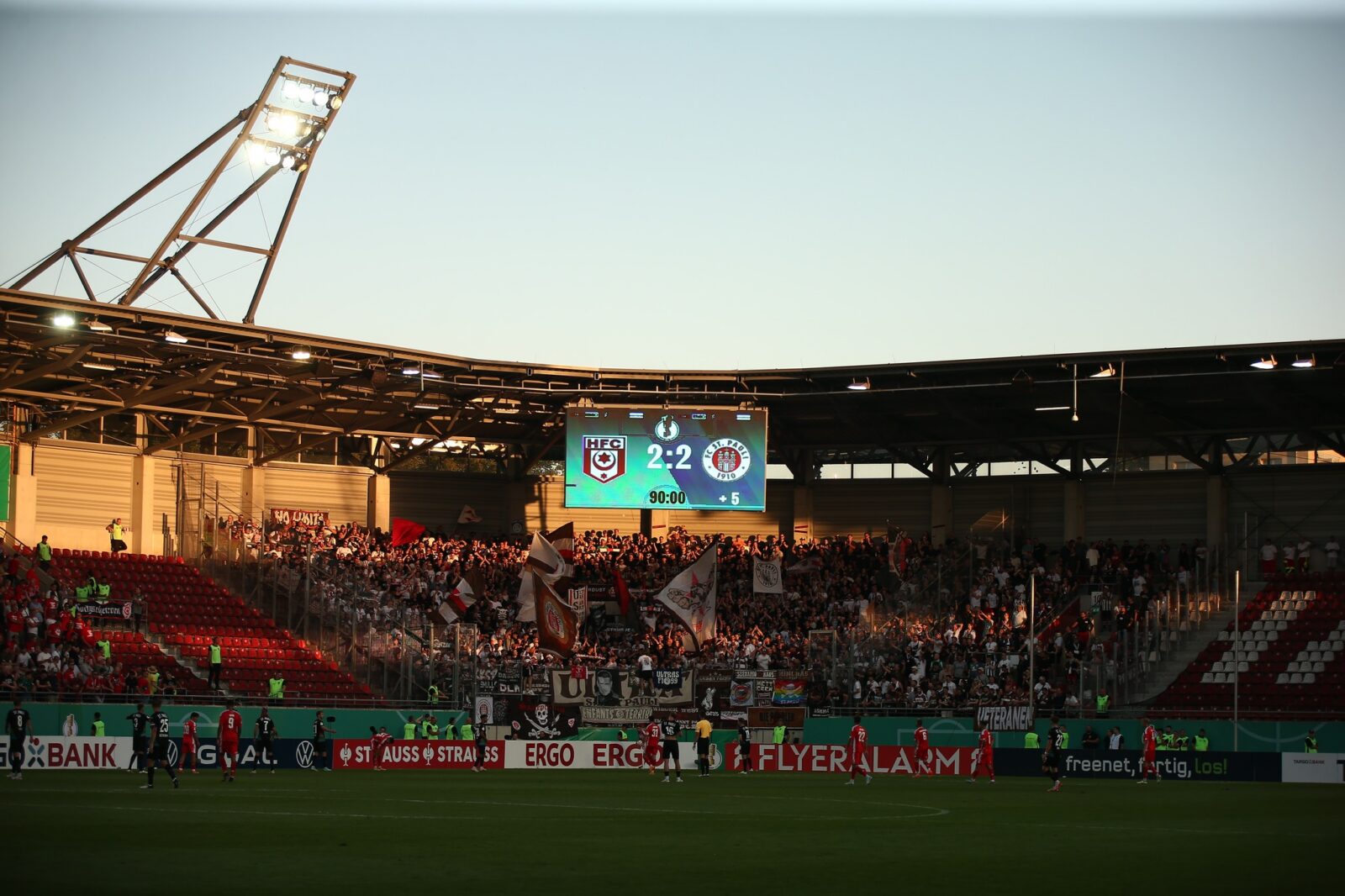 Hallescher FC – FC St. Pauli 2:3 n.V. (12)