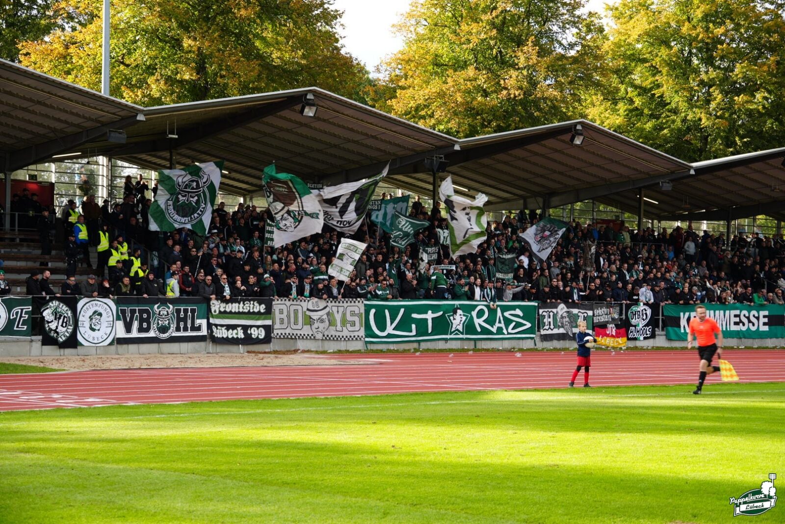 1. FC Phönix Lübeck – VfB Lübeck 1-1 (25)