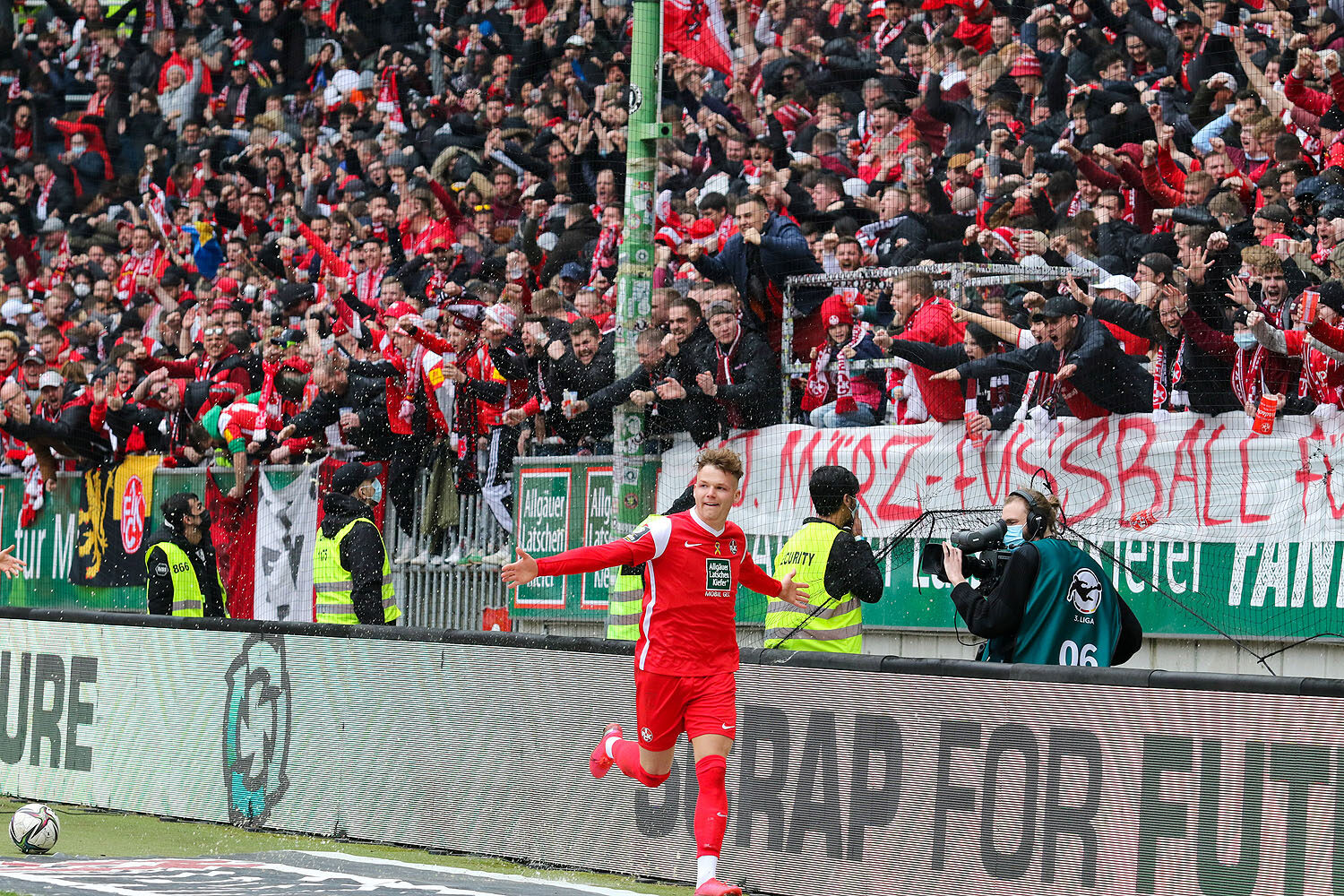 1. FC Kaiserslautern – TSV Havelse 3-0 (1)