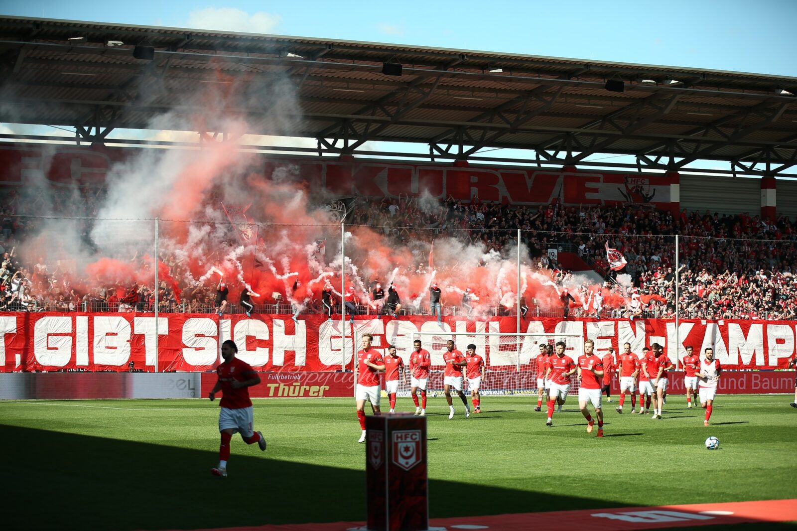 Hallescher FC – SpVgg Unterhaching 0-1 (9)