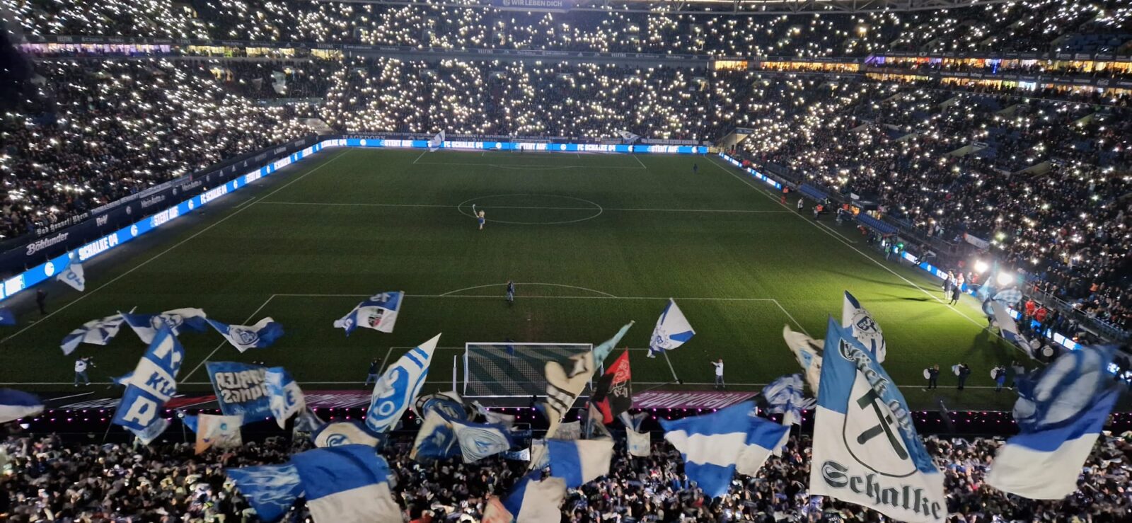FC Schalke 04 – VfL Wolfsburg 0-0 (4)