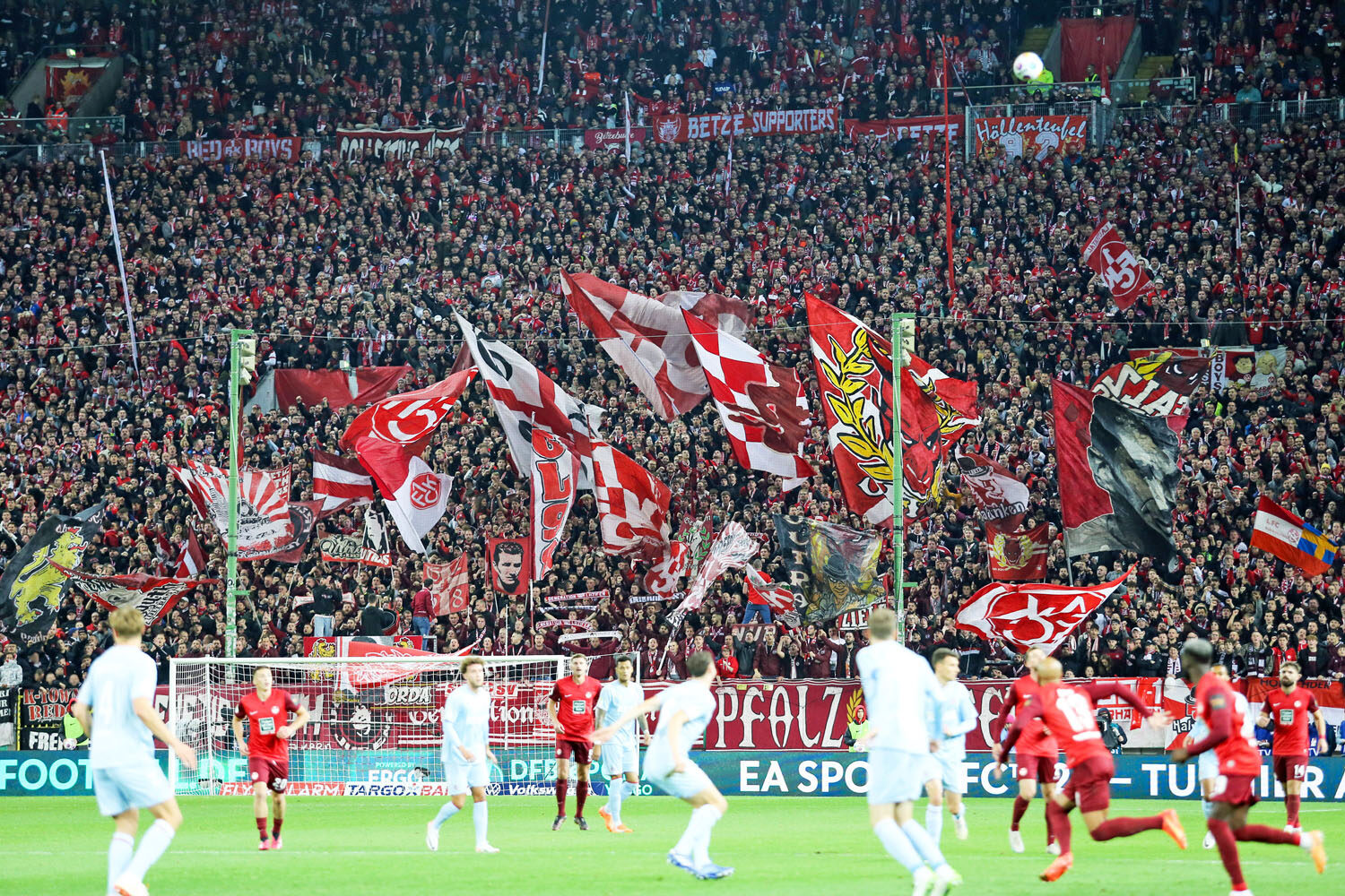 1. FC Kaiserslautern – 1. FC Köln 3-2 (1)