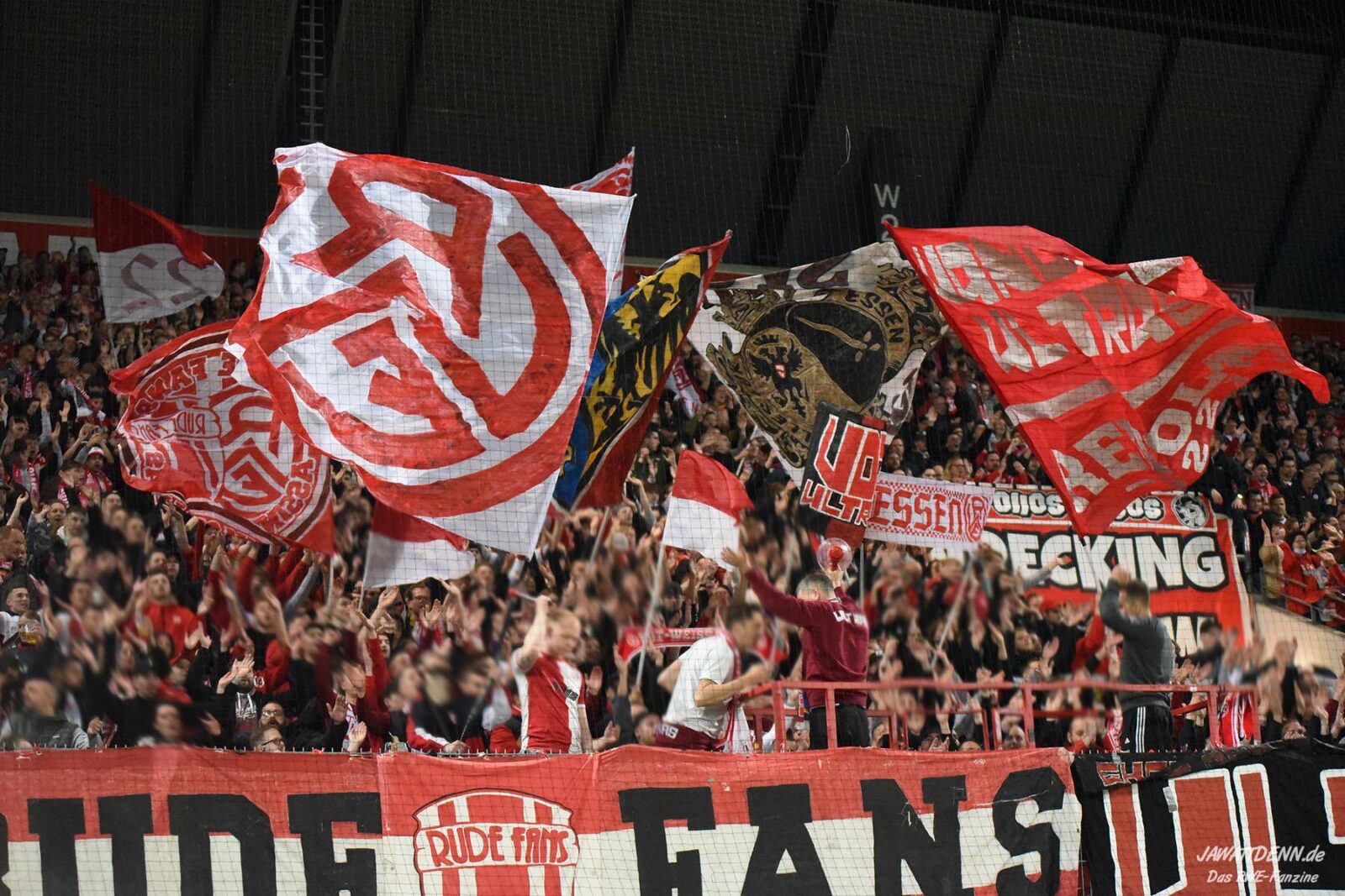 Rot-Weiss Essen – FC Wegberg Beeck 3-1 (1)
