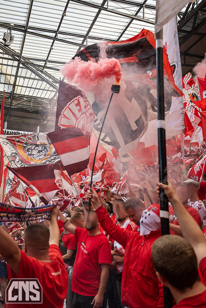 1. FC Köln – VfL Wolfsburg 1-2 (53)