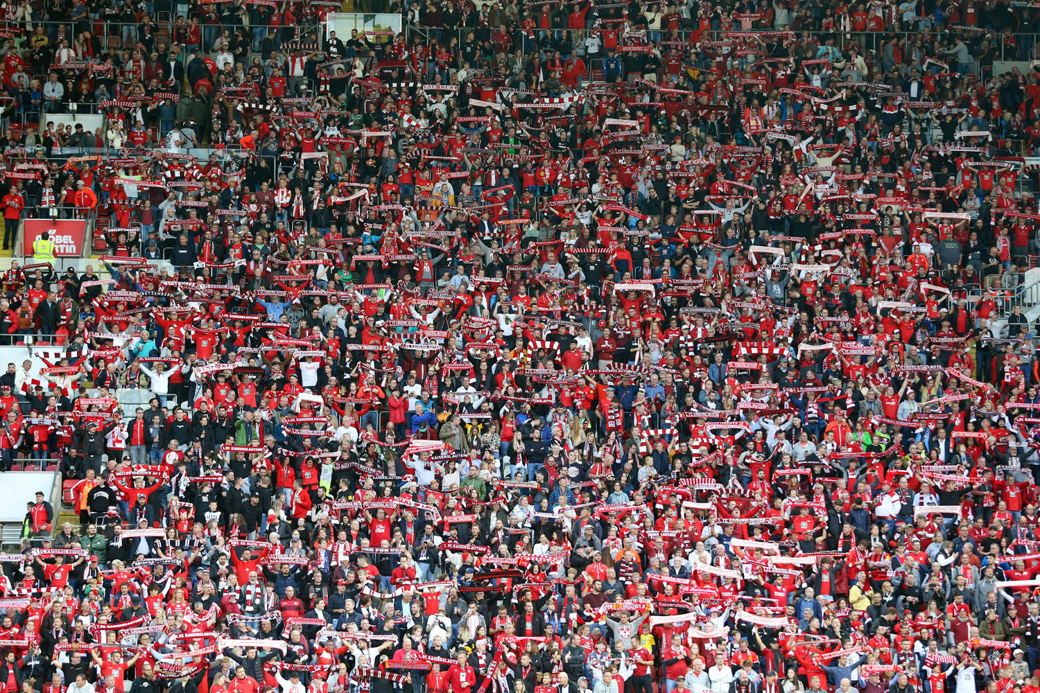 1. FC Kaiserslautern – Hannover 96 3-1 (9)