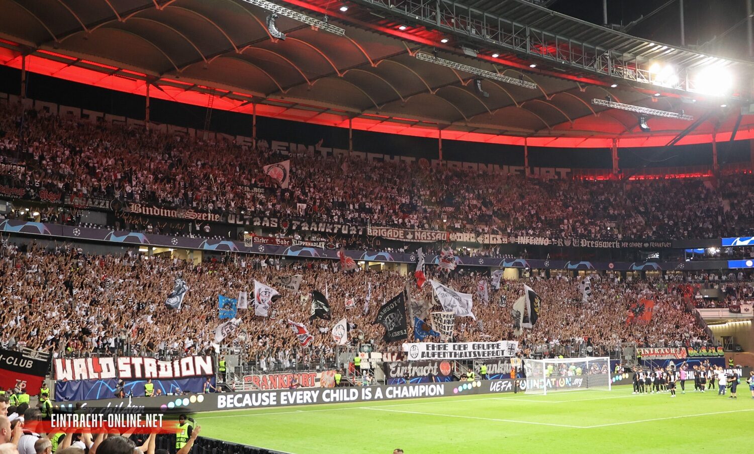 Eintracht Frankfurt – Sporting Clube de Portugal 0-3 (51)
