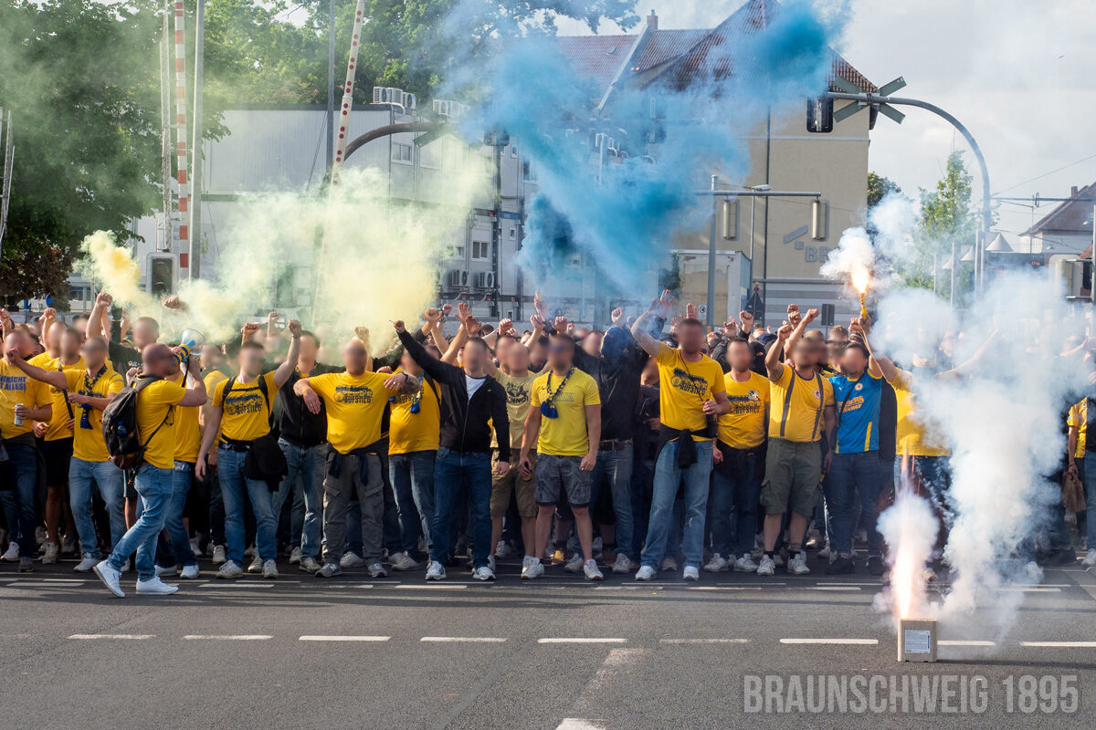 Eintracht Braunschweig – Viktoria Köln 0-1 (61)