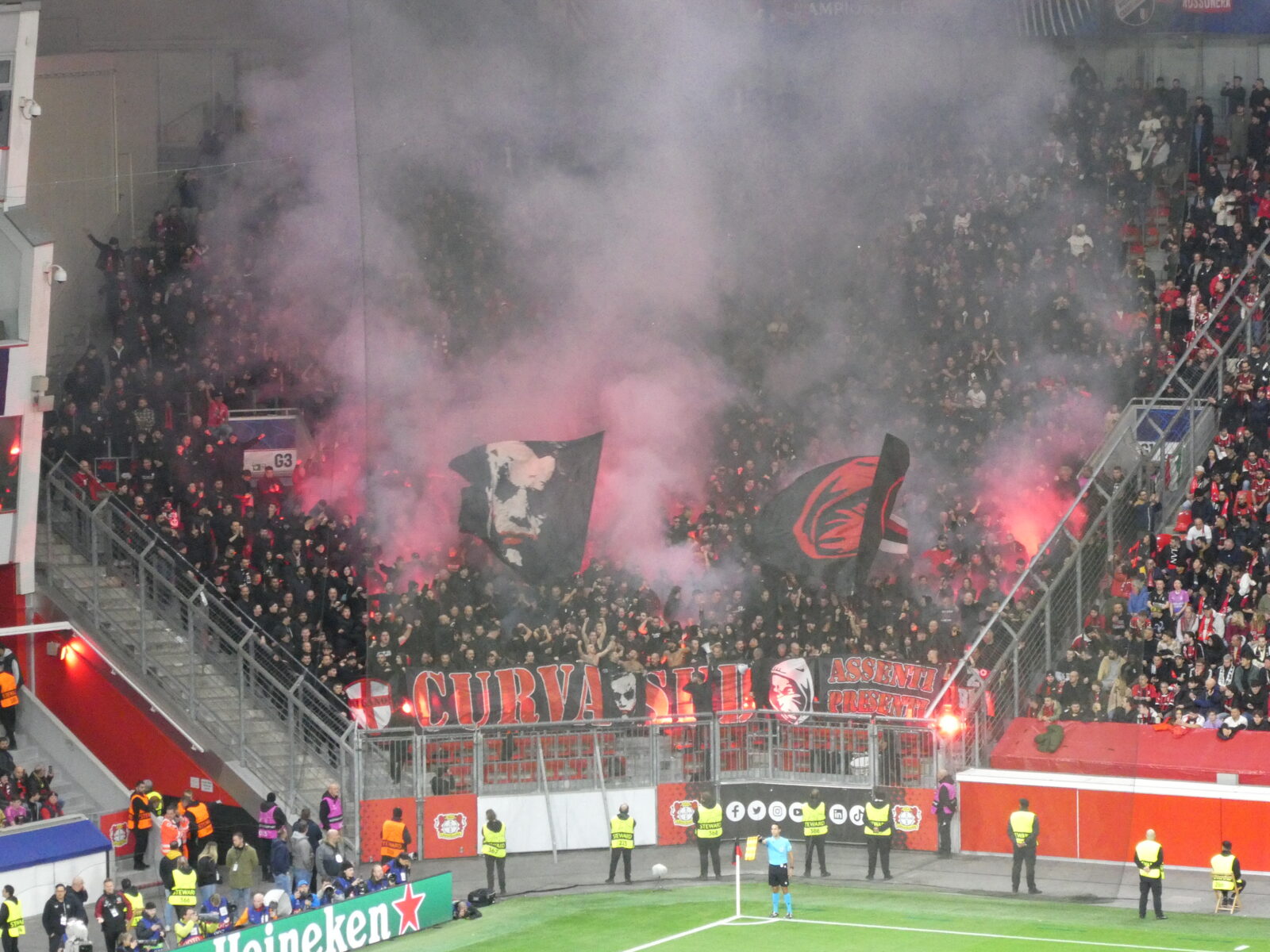 Bayer 04 Leverkusen – AC Mailand 1-0 (6)