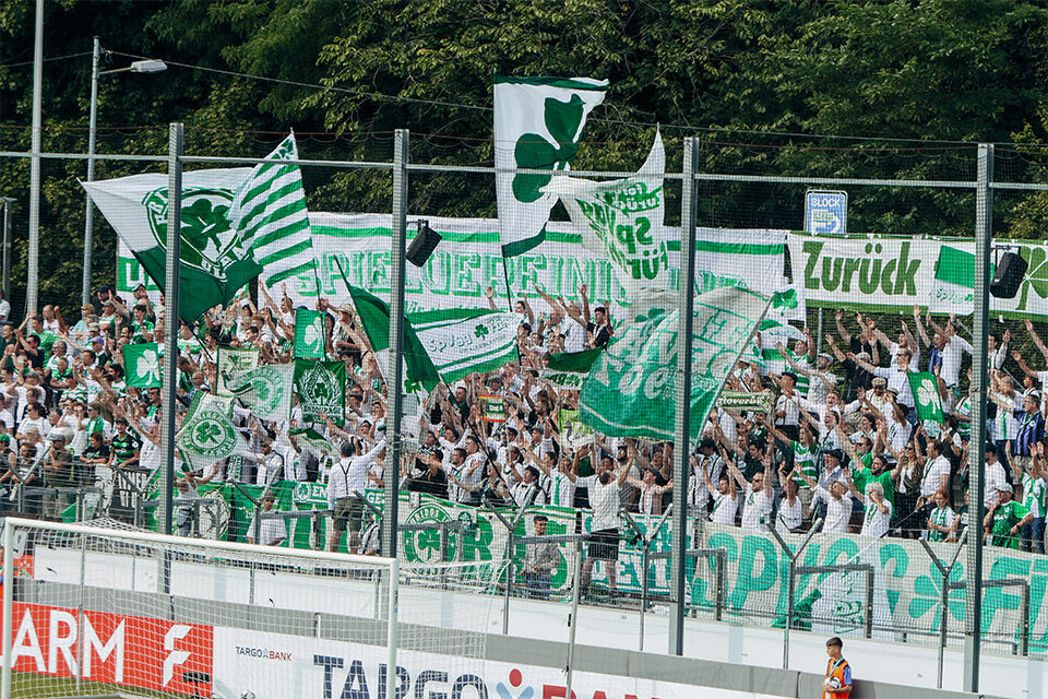 Stuttgarter Kickers – SpVgg Fürth 2-0 (23)