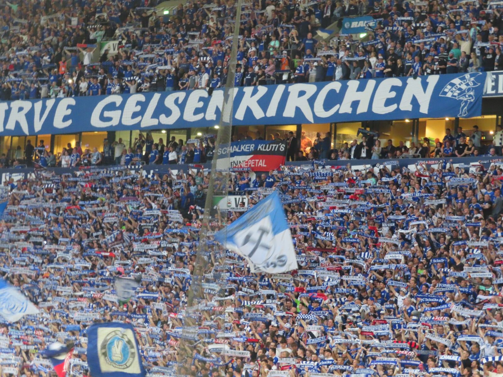 FC Schalke 04 – 1. FC Nürnberg 2-0 (8)
