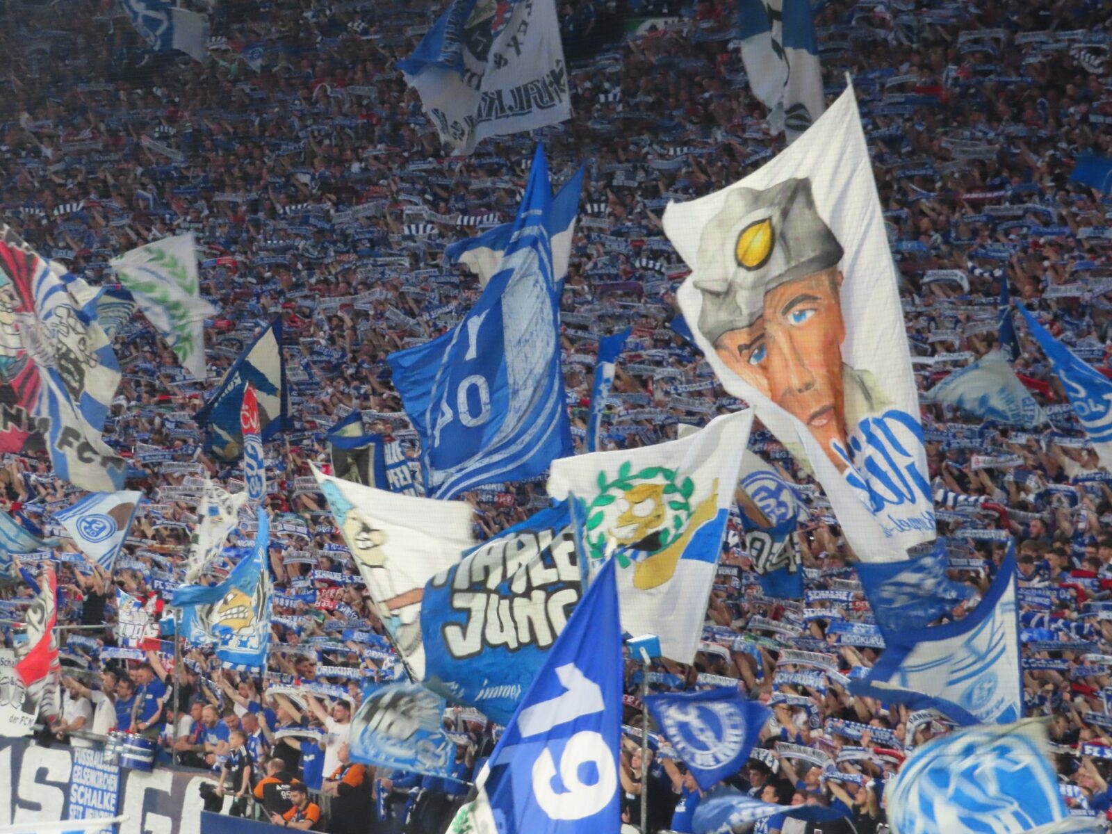 FC Schalke 04 – 1. FC Nürnberg 2-0 (3)
