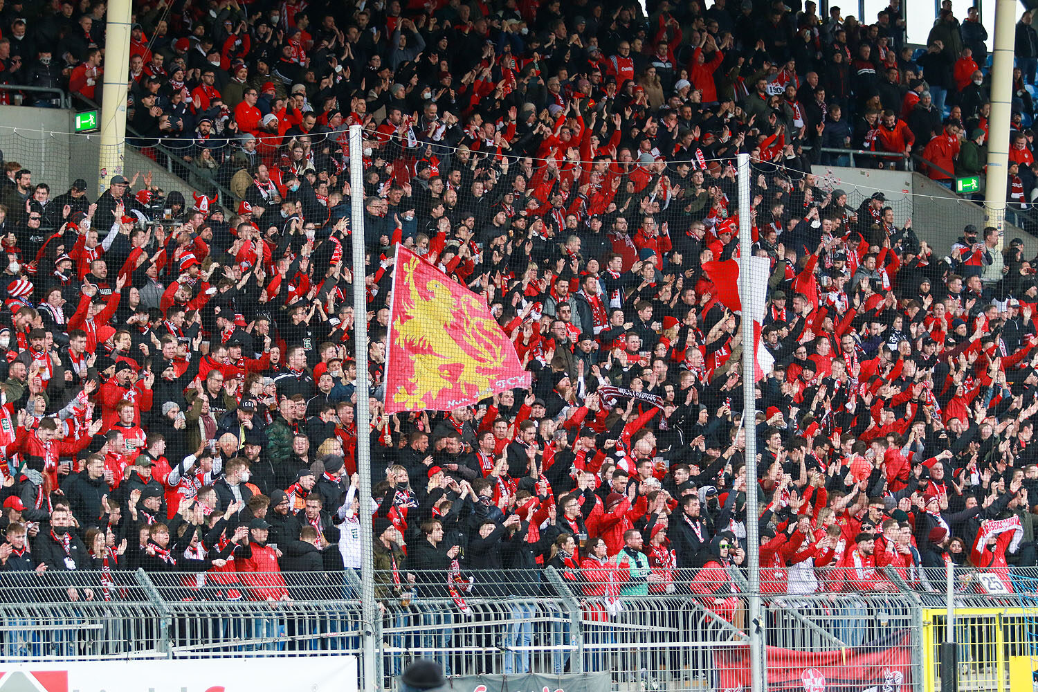SV Waldhof Mannheim – 1. FC Kaiserslautern 0-0 (9)