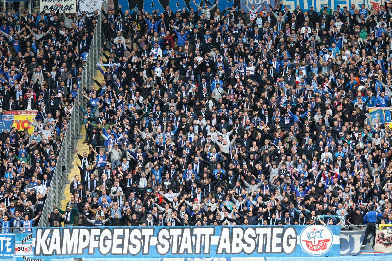 1. FC Kaiserslautern – FC Hansa Rostock 0-1 (3)