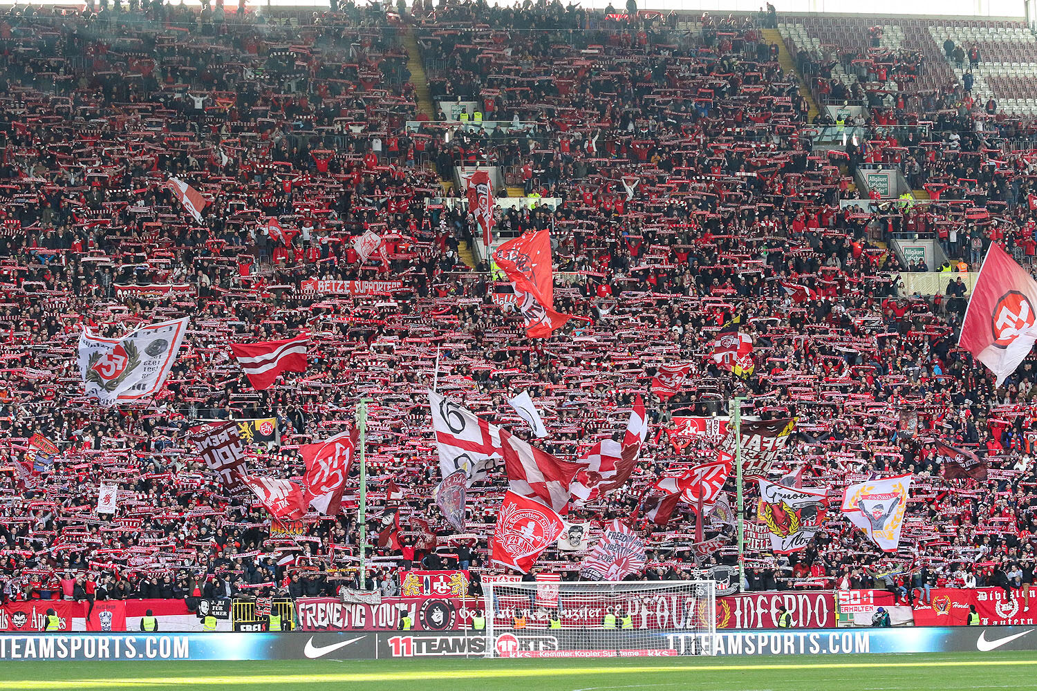 1. FC Kaiserslautern – Holstein Kiel 2-1 (4)