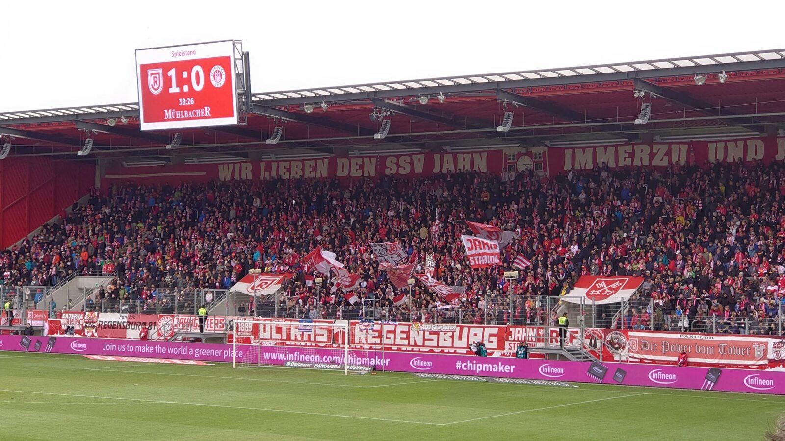 SSV Jahn Regensburg – FC St. Pauli 2-0 (5)