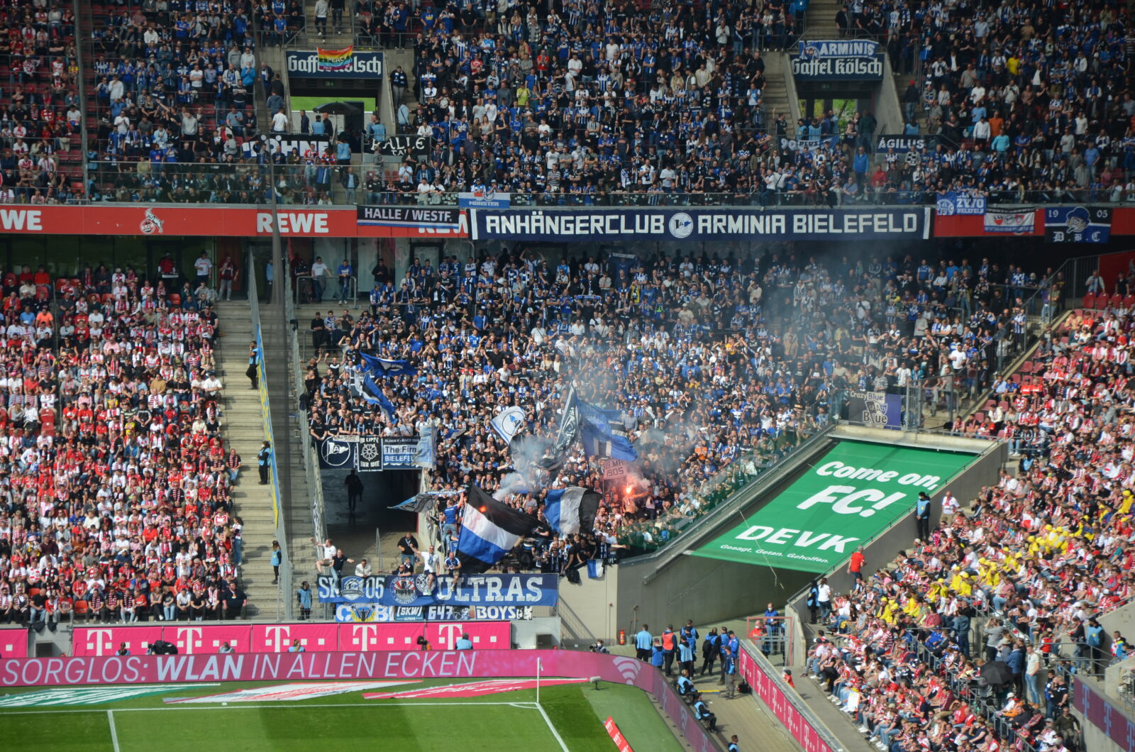 1. FC Köln – DSC Arminia Bielefeld 3-1 (8)